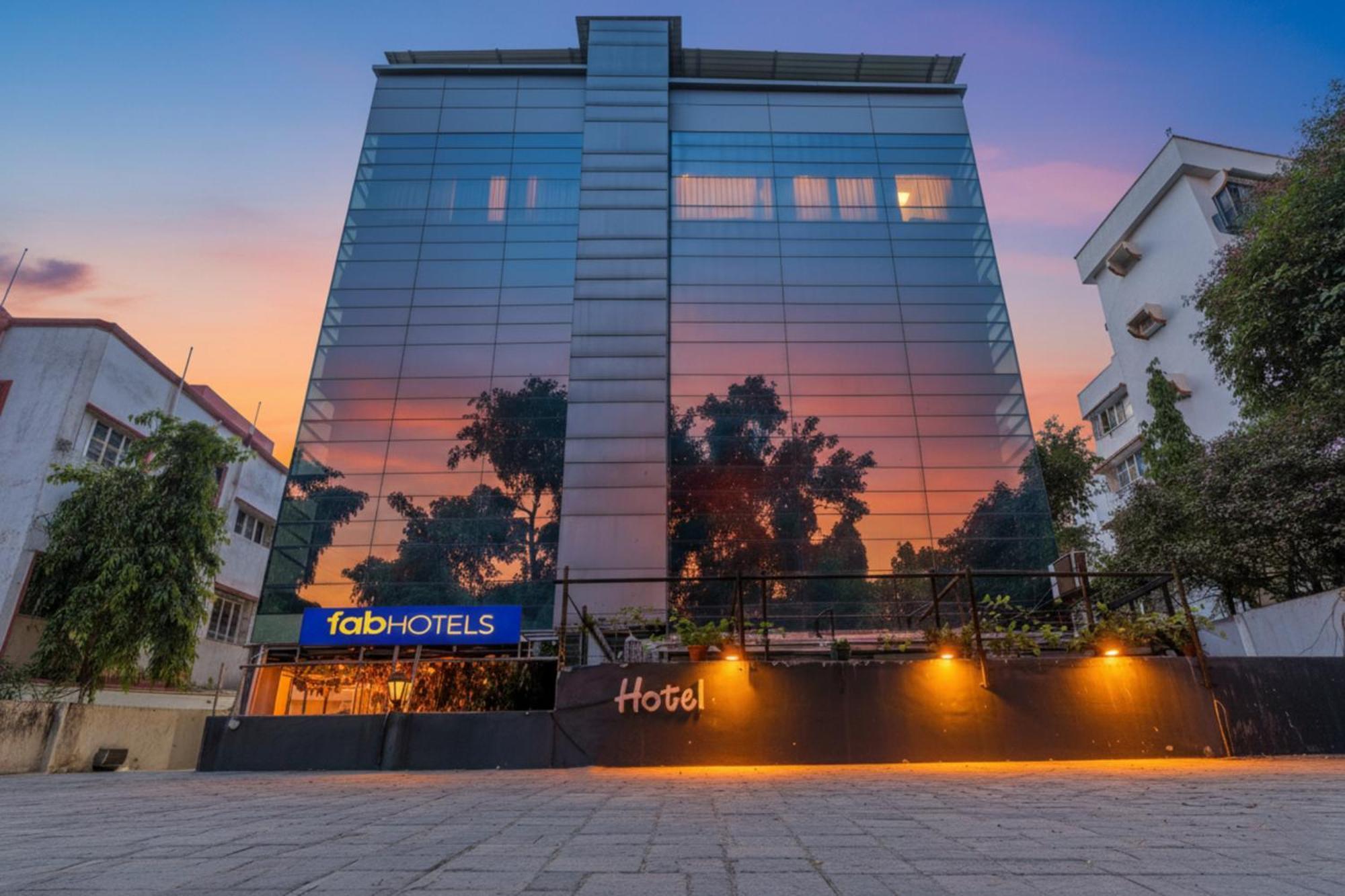 Hotel Via Jayshree