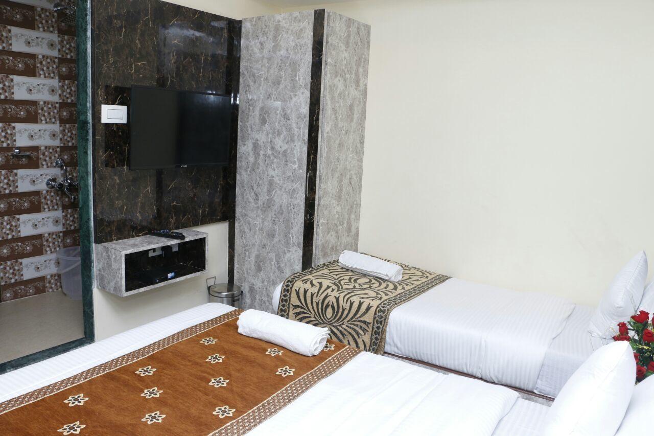 Onyx Residency Hotel 3*