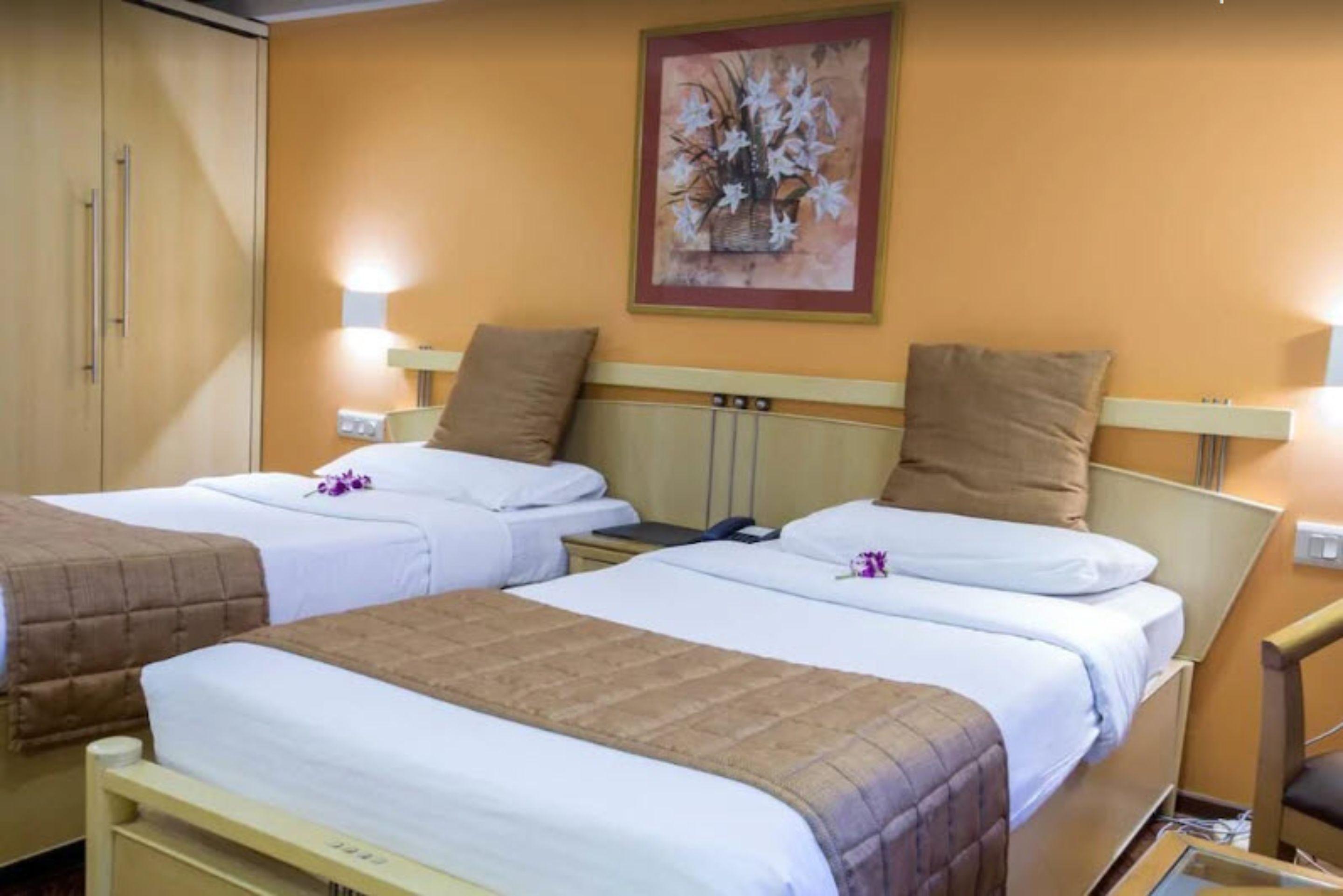 The Royal Orchid Hotel, Chembur 3*