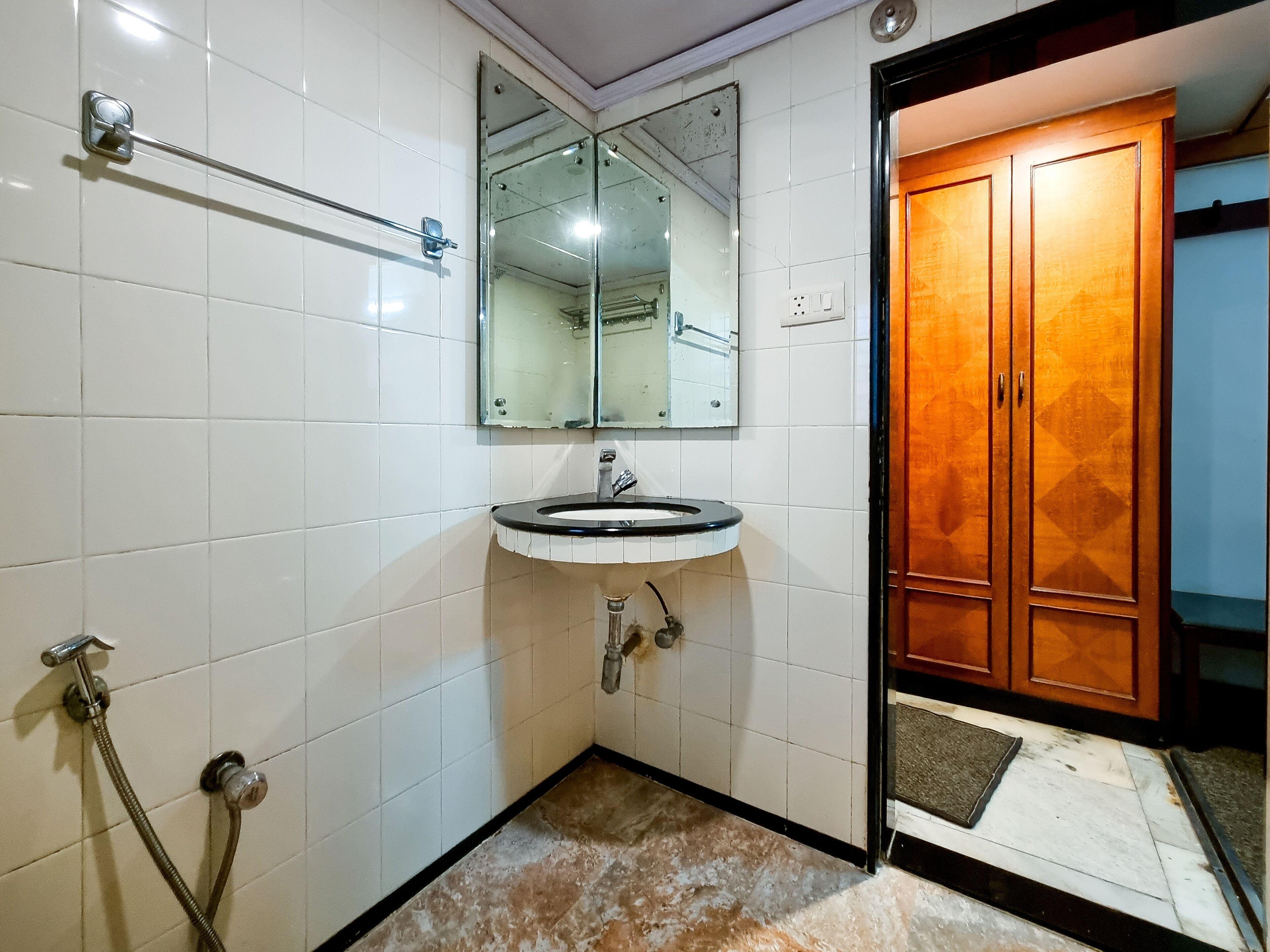 Hotel Balwas International Mumbai