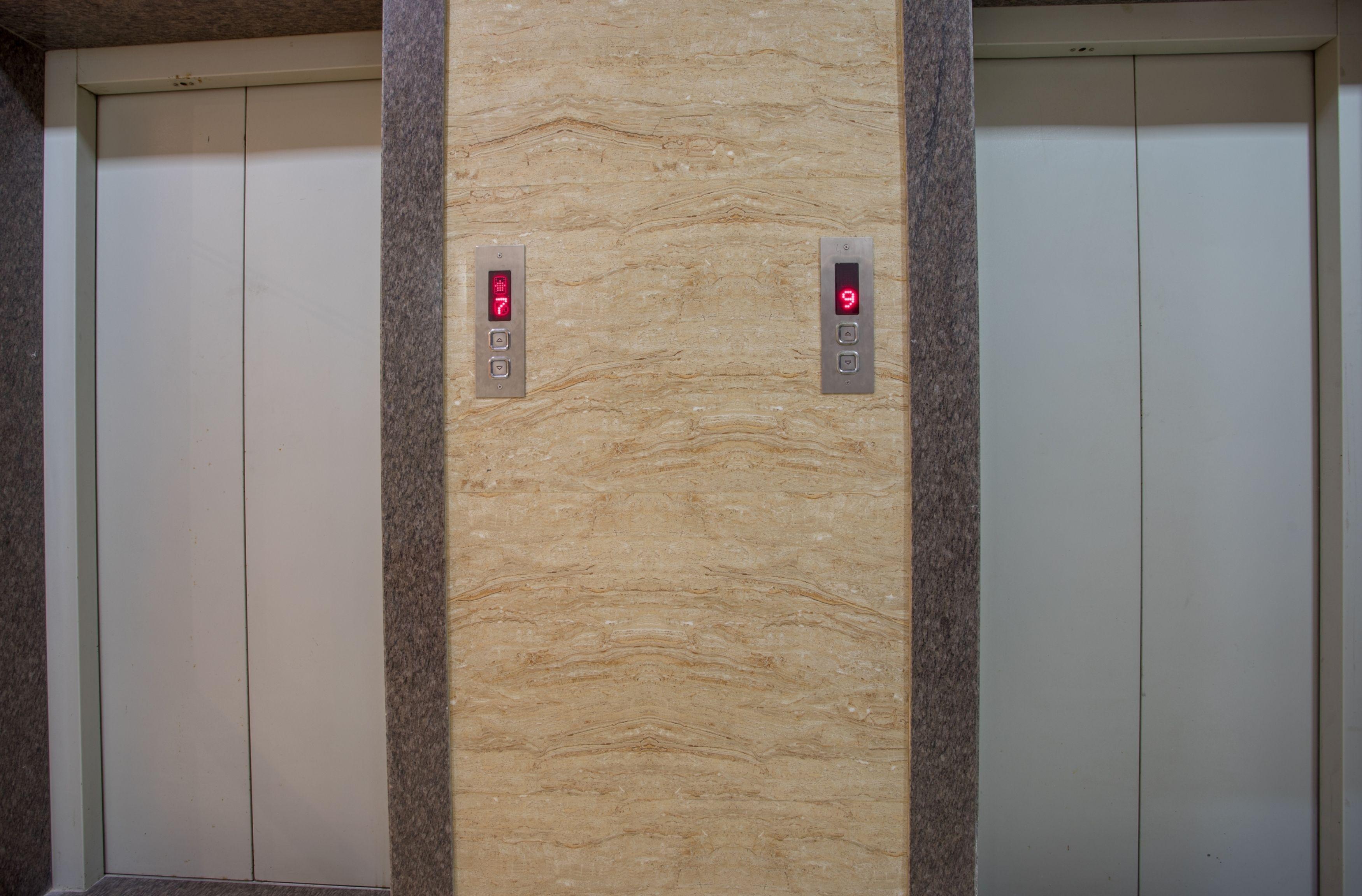 Fabhotel Admiral - Nr International Airport Hotel Mumbai