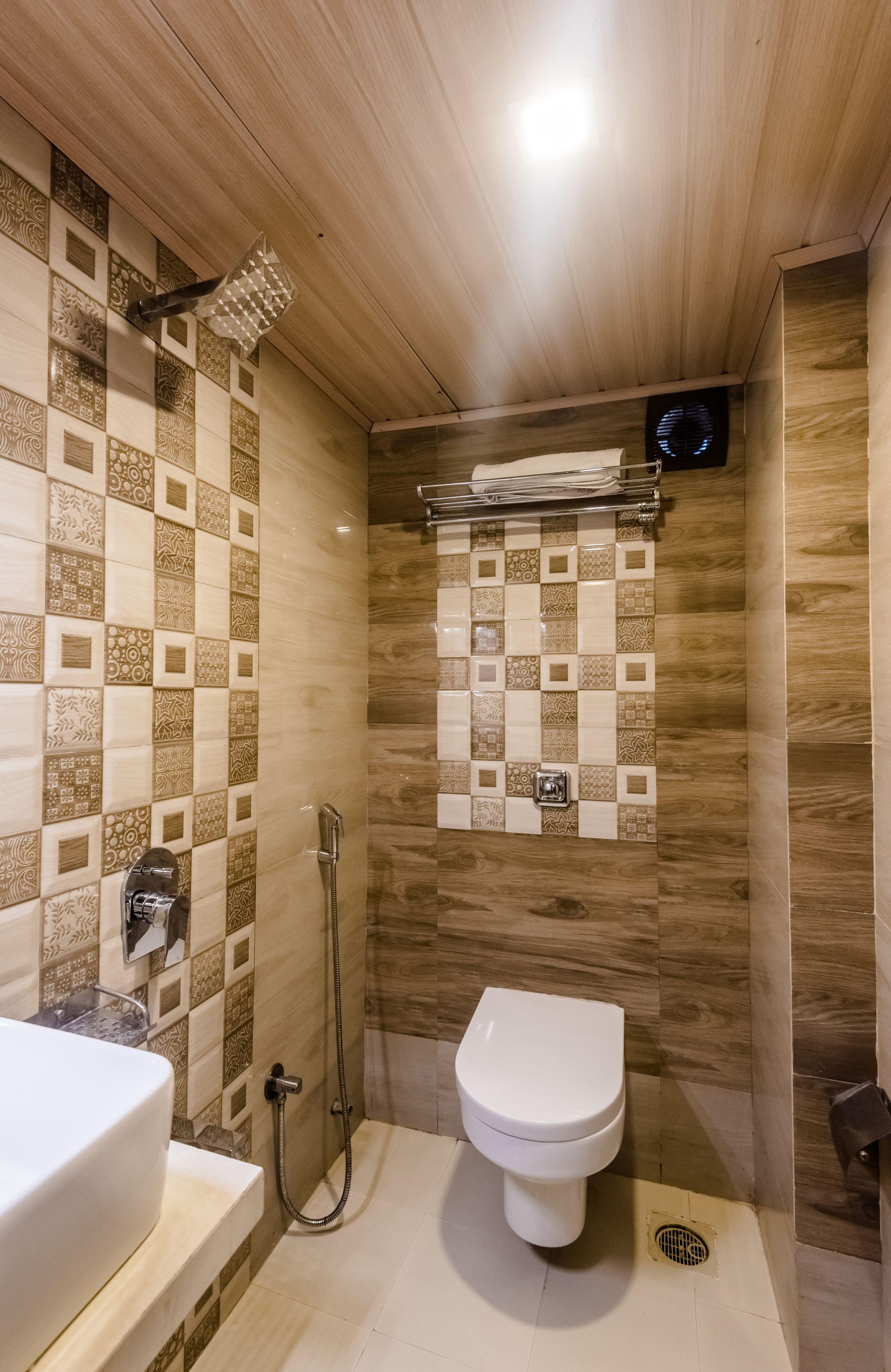 Hotel O Royal Grand Near Chhatrapati Shivaji International Airport 3*