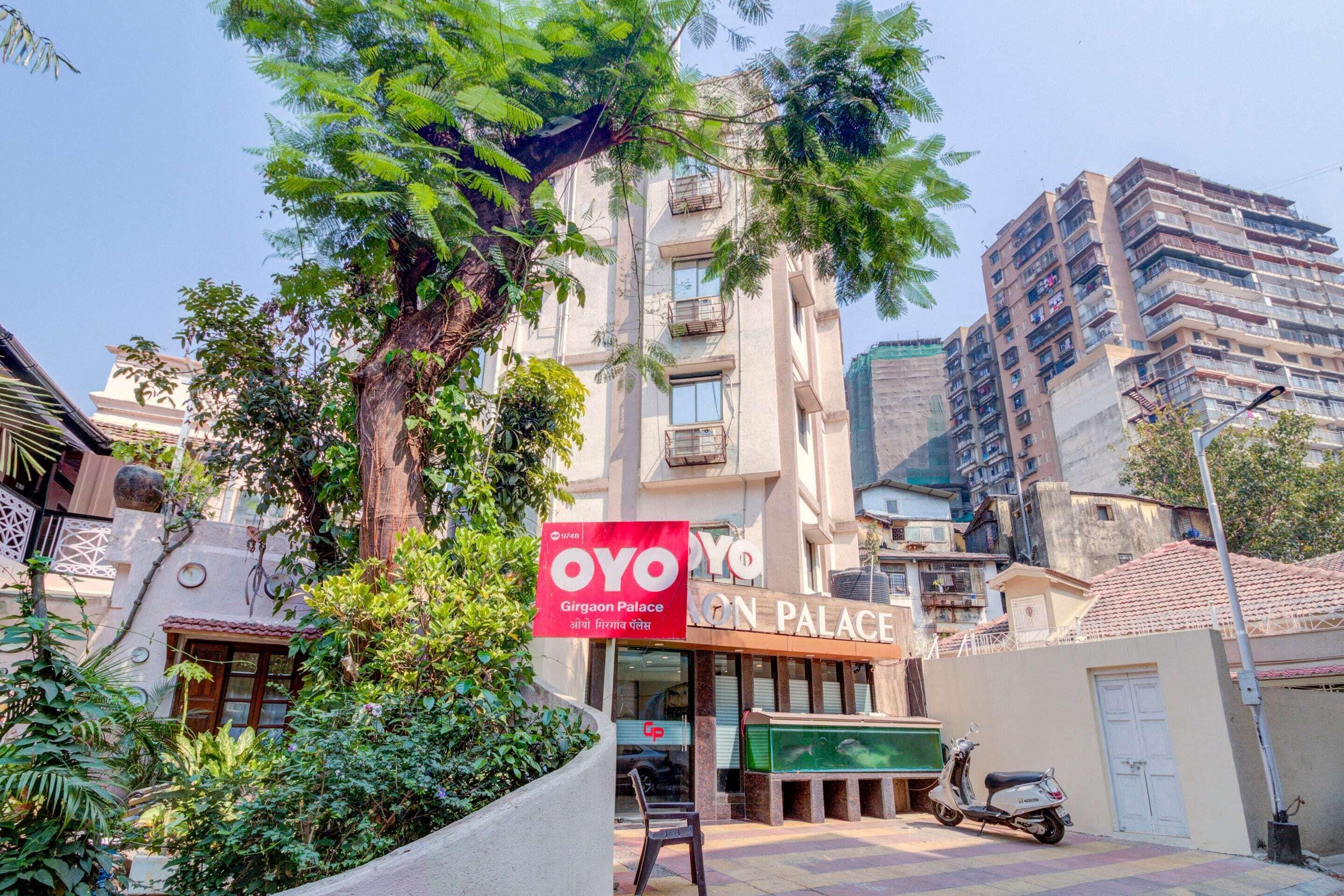 Oyo 9748 Girgaon Palace 3* Mumbai