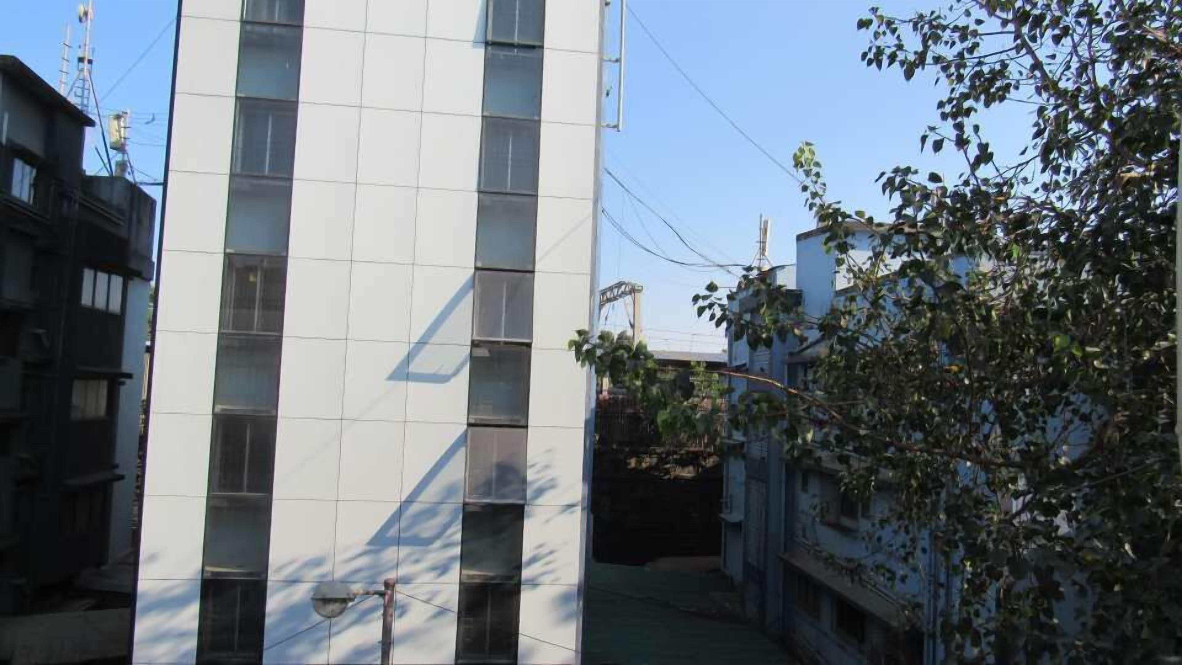 Super O Rajdoot Near Phoenix Palladium Hotel