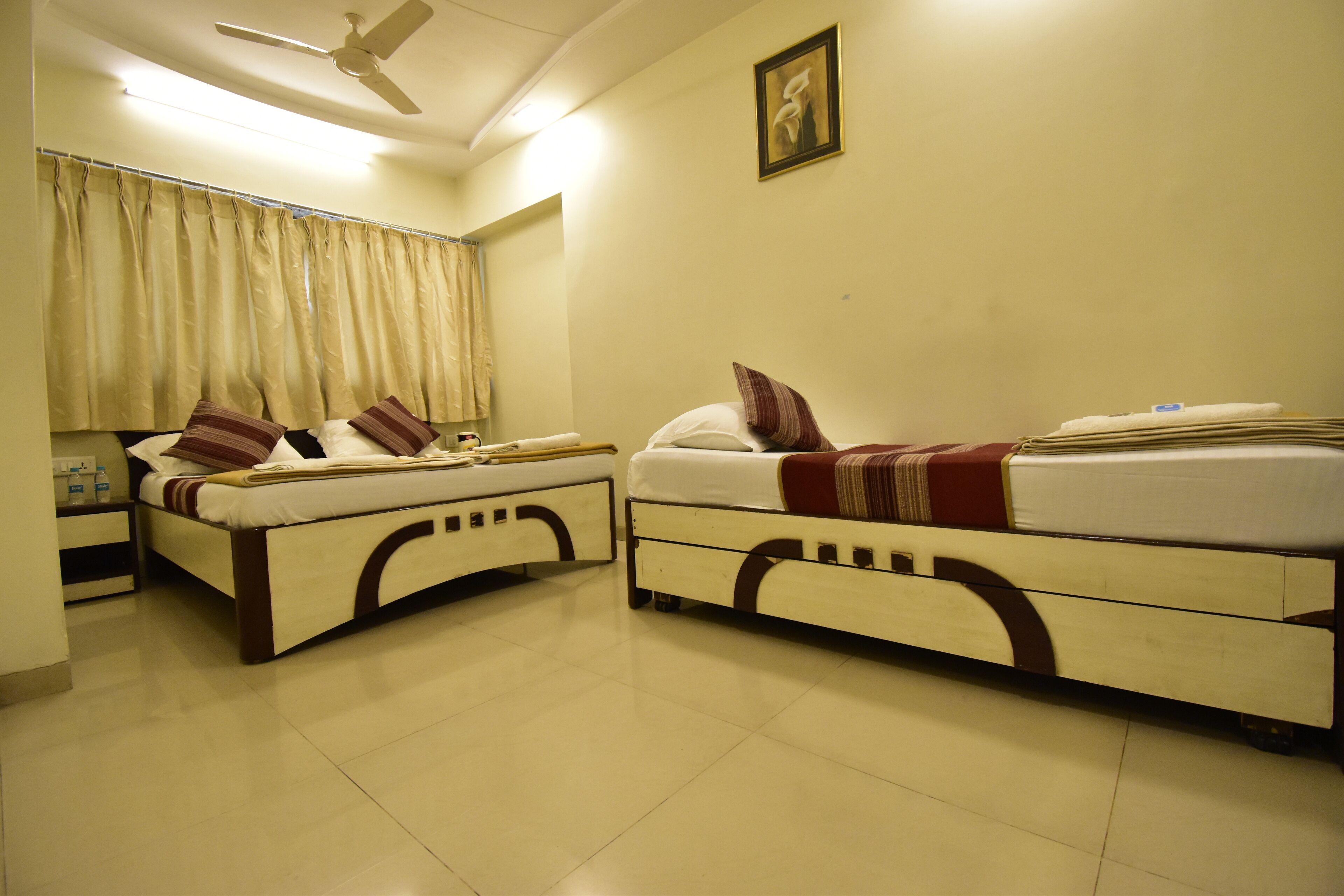 Kalpana Palace, Hotel 3*