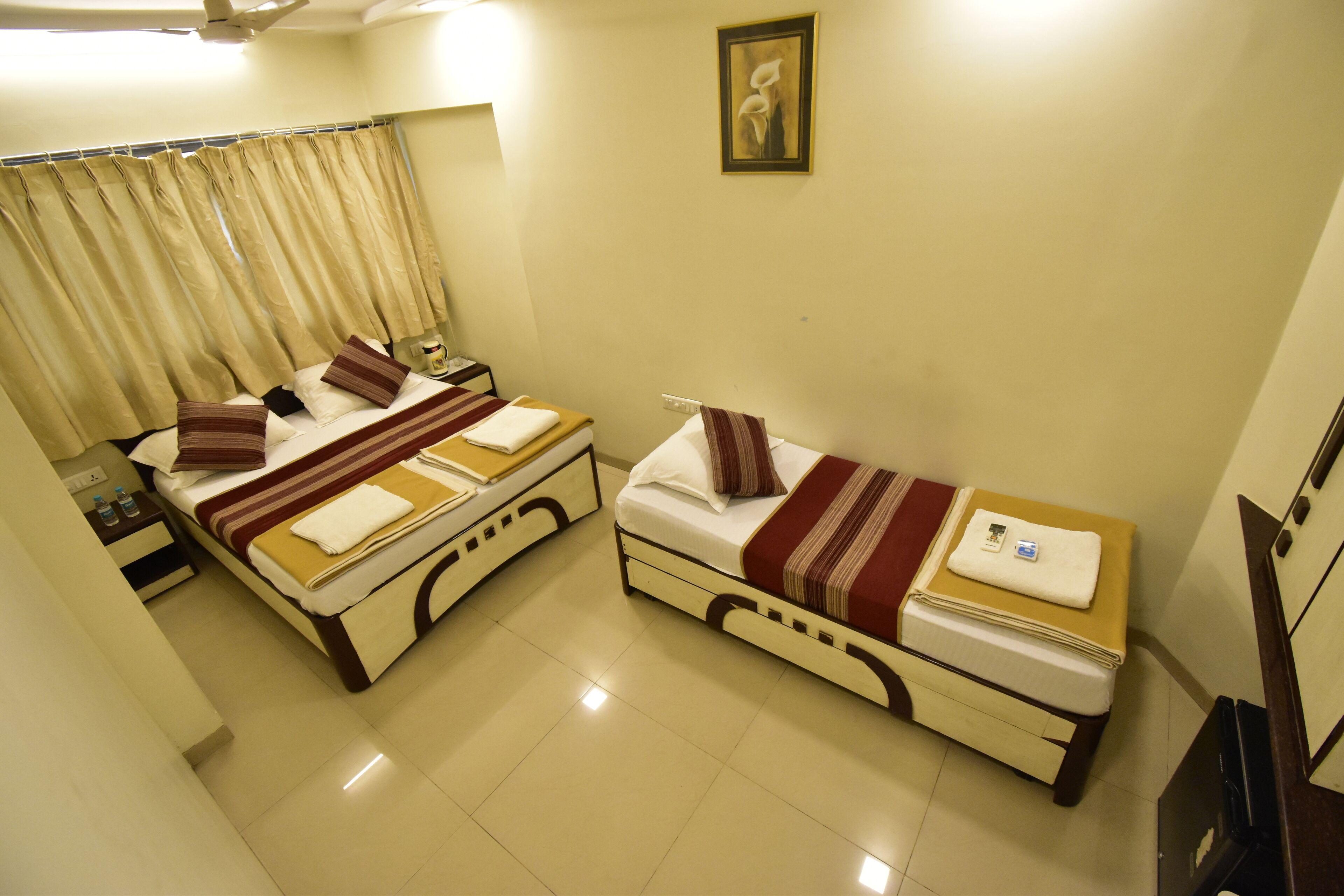 Kalpana Palace, Hotel 3*