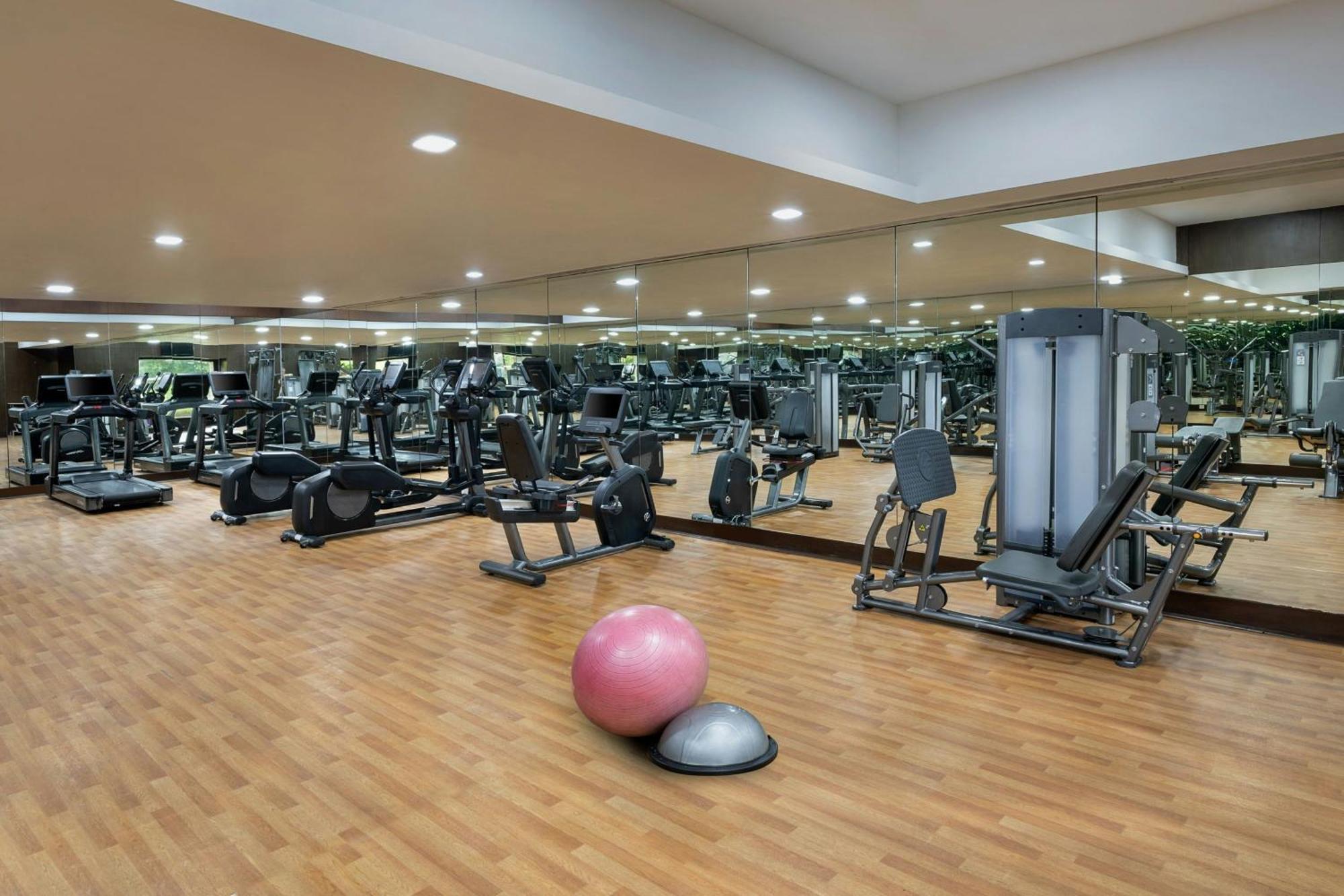 Courtyard By Marriott International Airport Hotel Mumbai