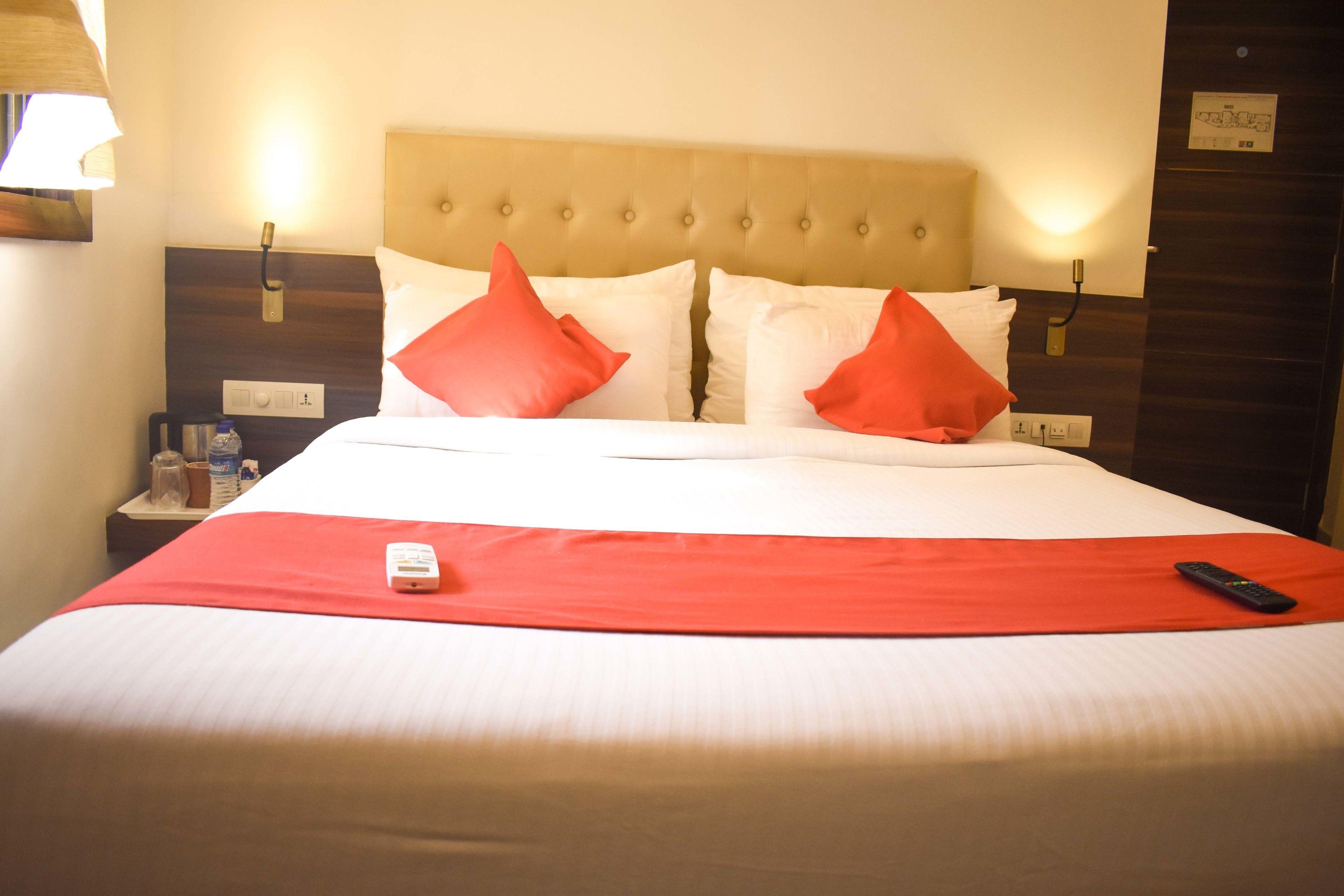 The Mumbai, International Airport Hostel *