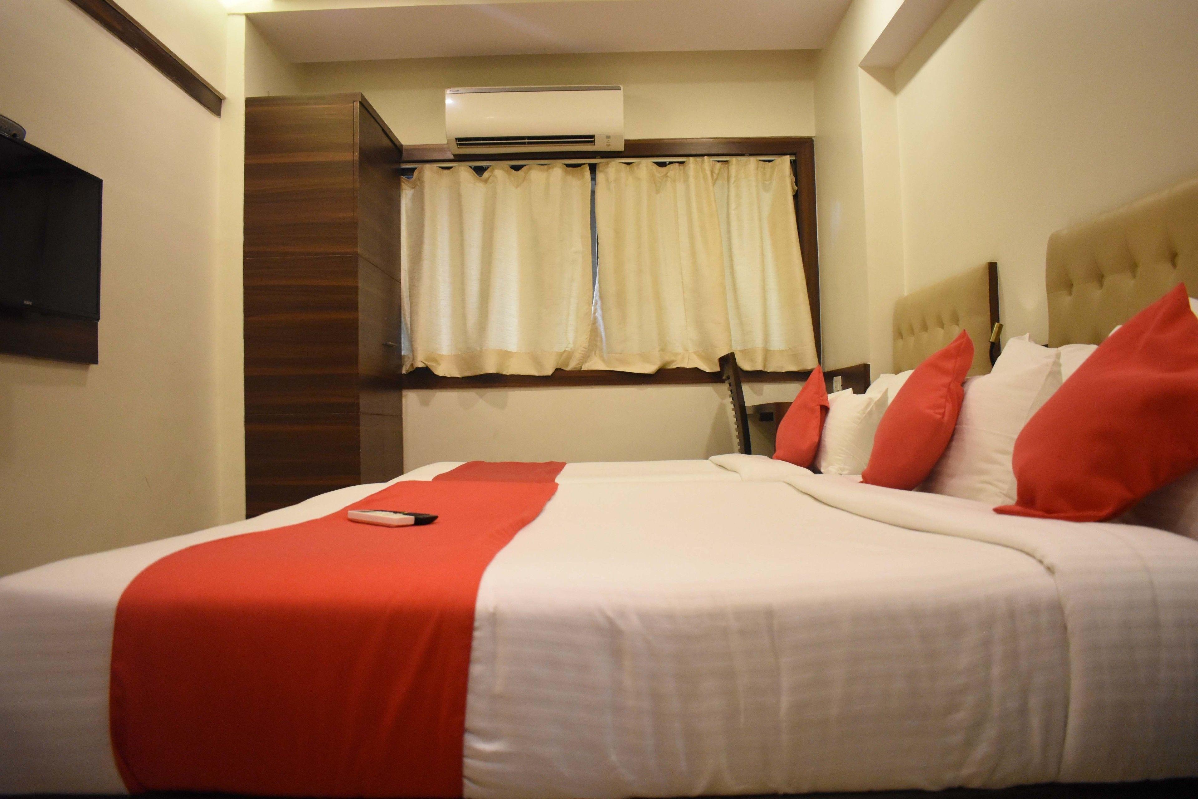 The Mumbai, International Airport Hostel Mumbai