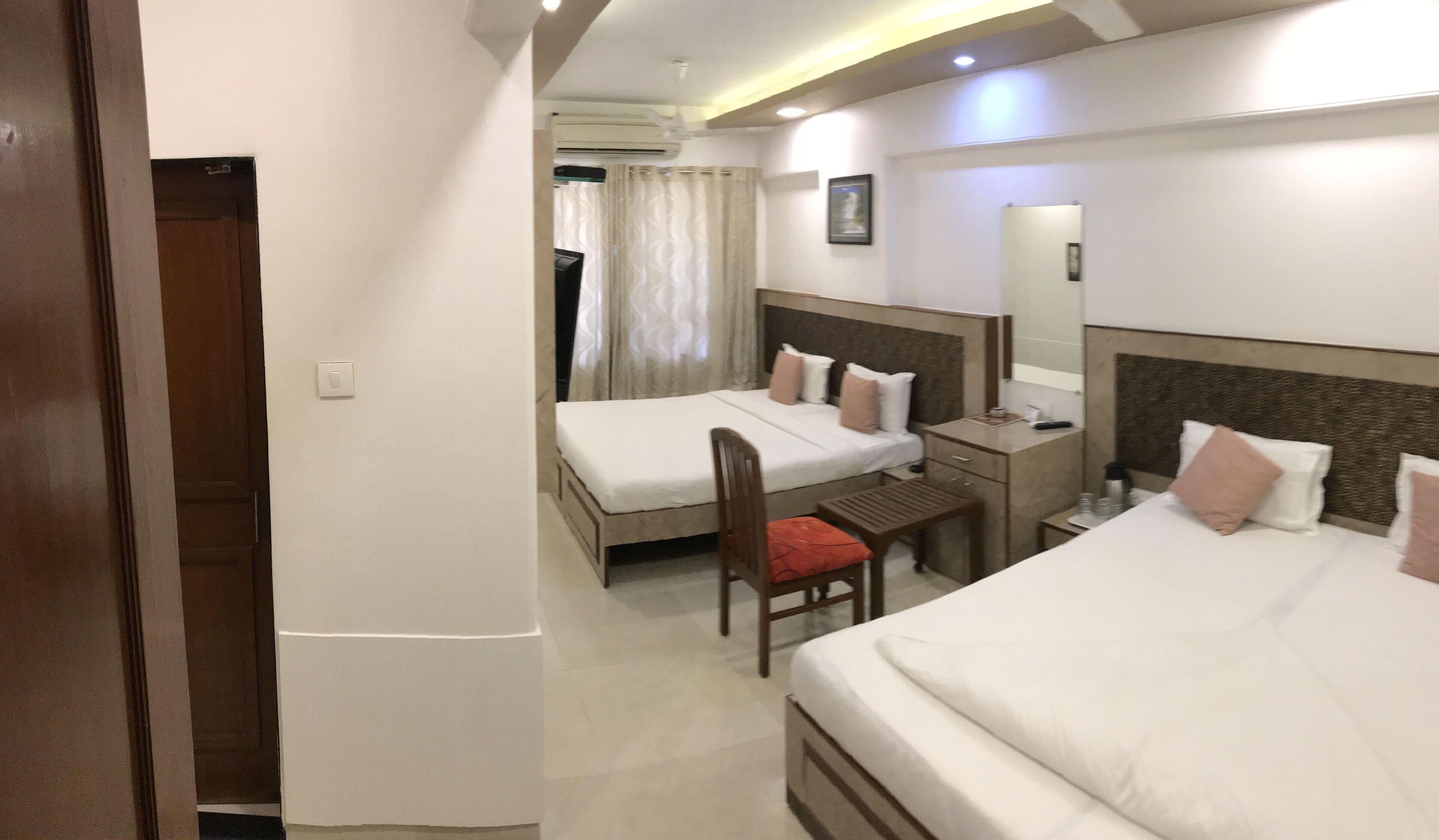 Hotel Mina International