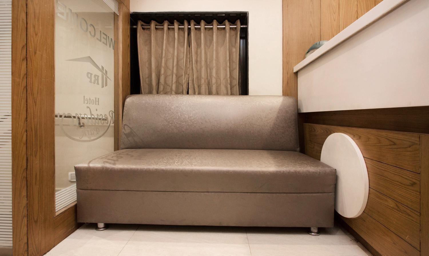 Residency Park Near Masjid Rly Station South Mumbai