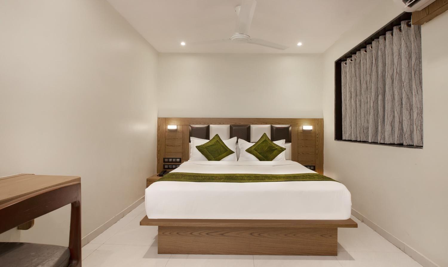 Residency Park Near Masjid Rly Station South Hotel 3*