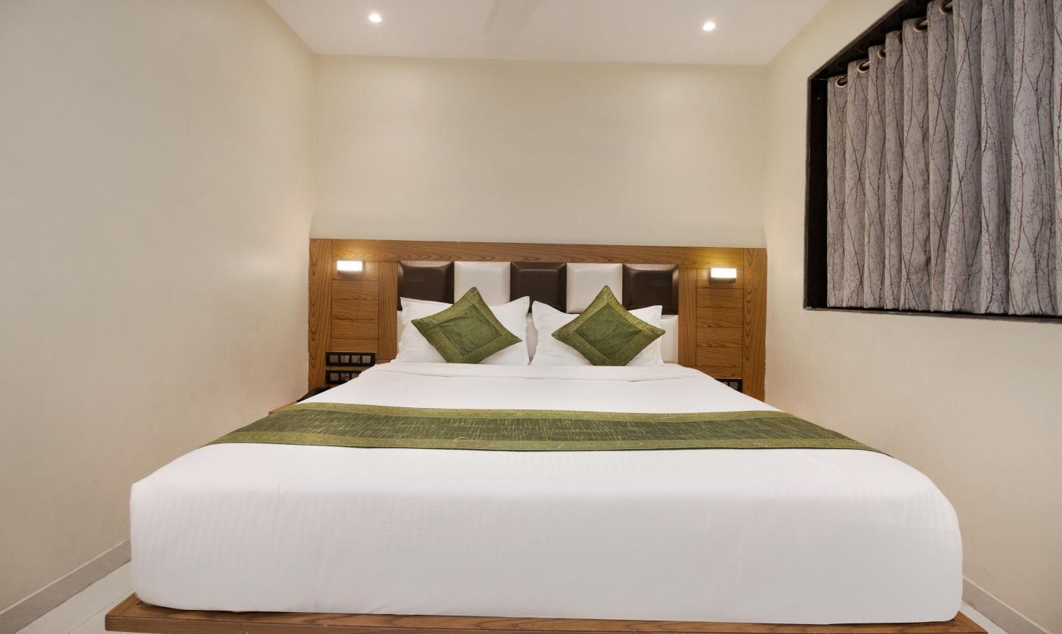 Residency Park Near Masjid Rly Station South Mumbai