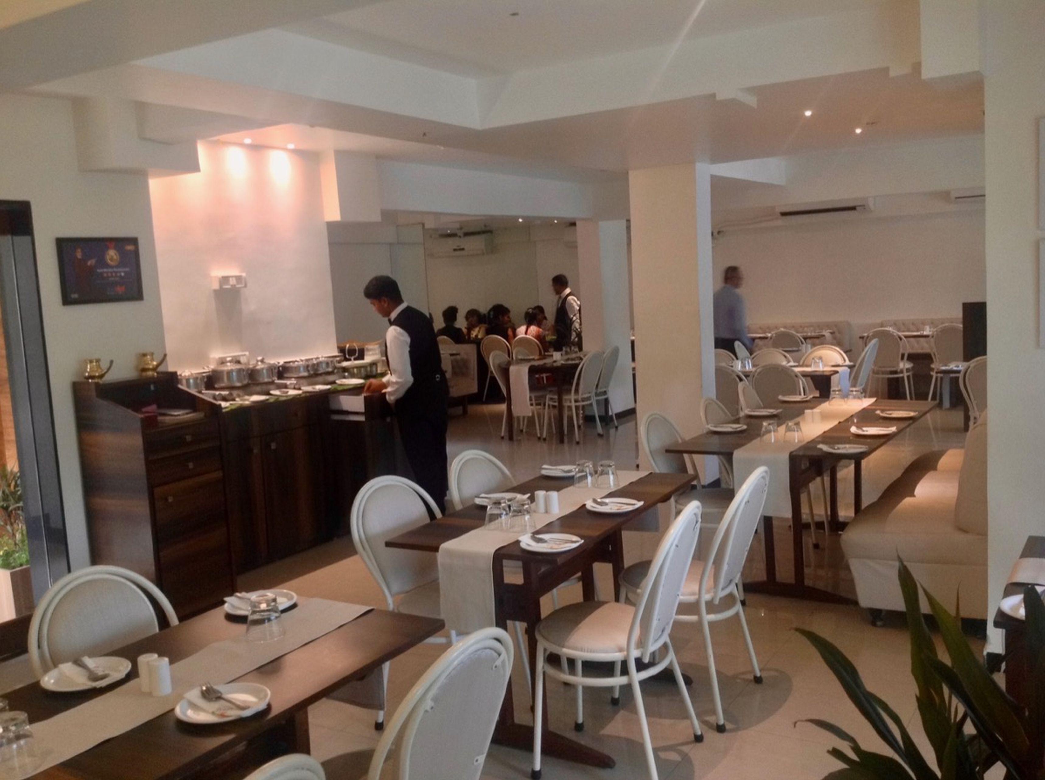 Samraj Hotel