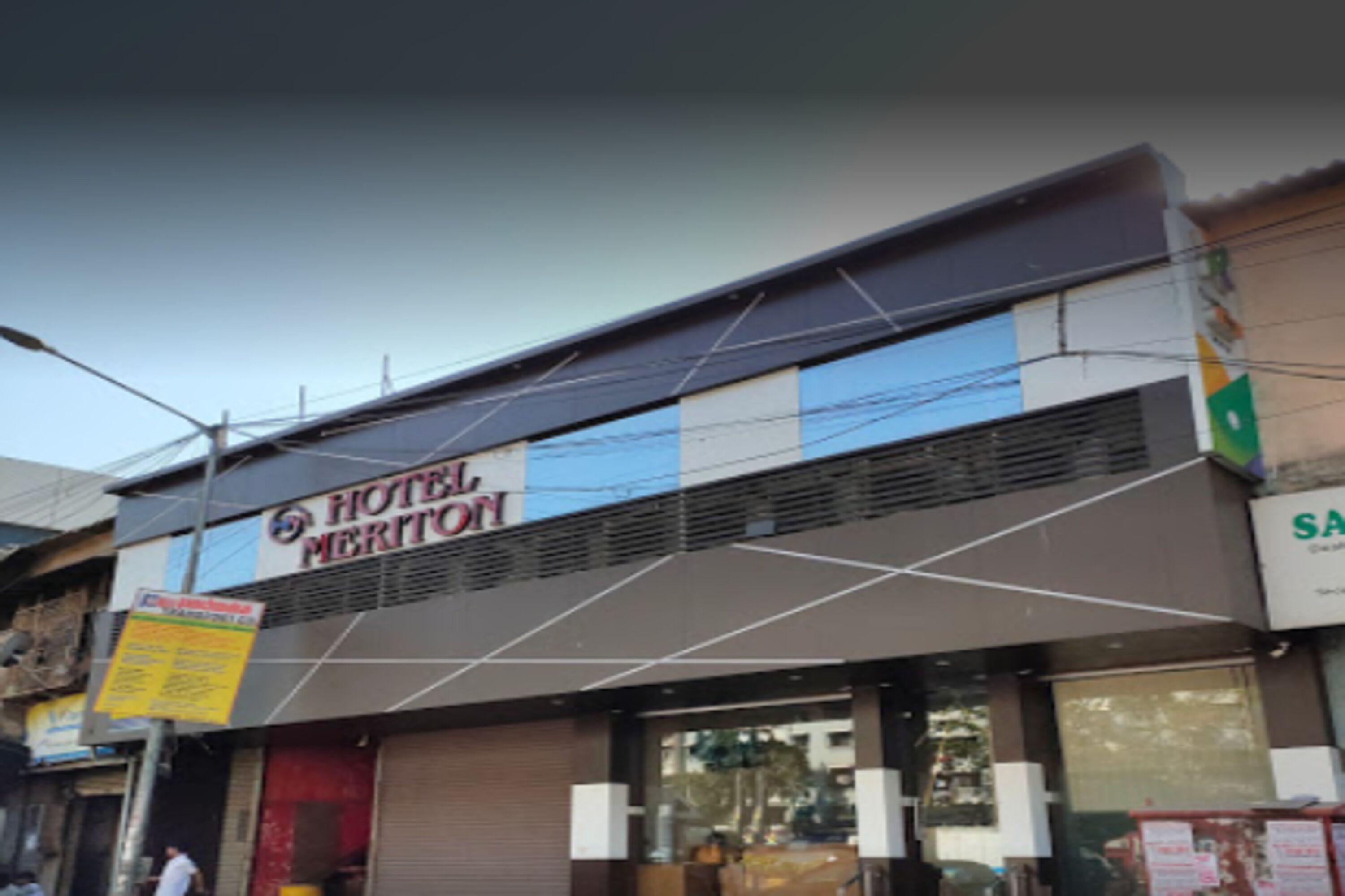 Hotel Meriton Buisness International Airport T-2 Mumbai