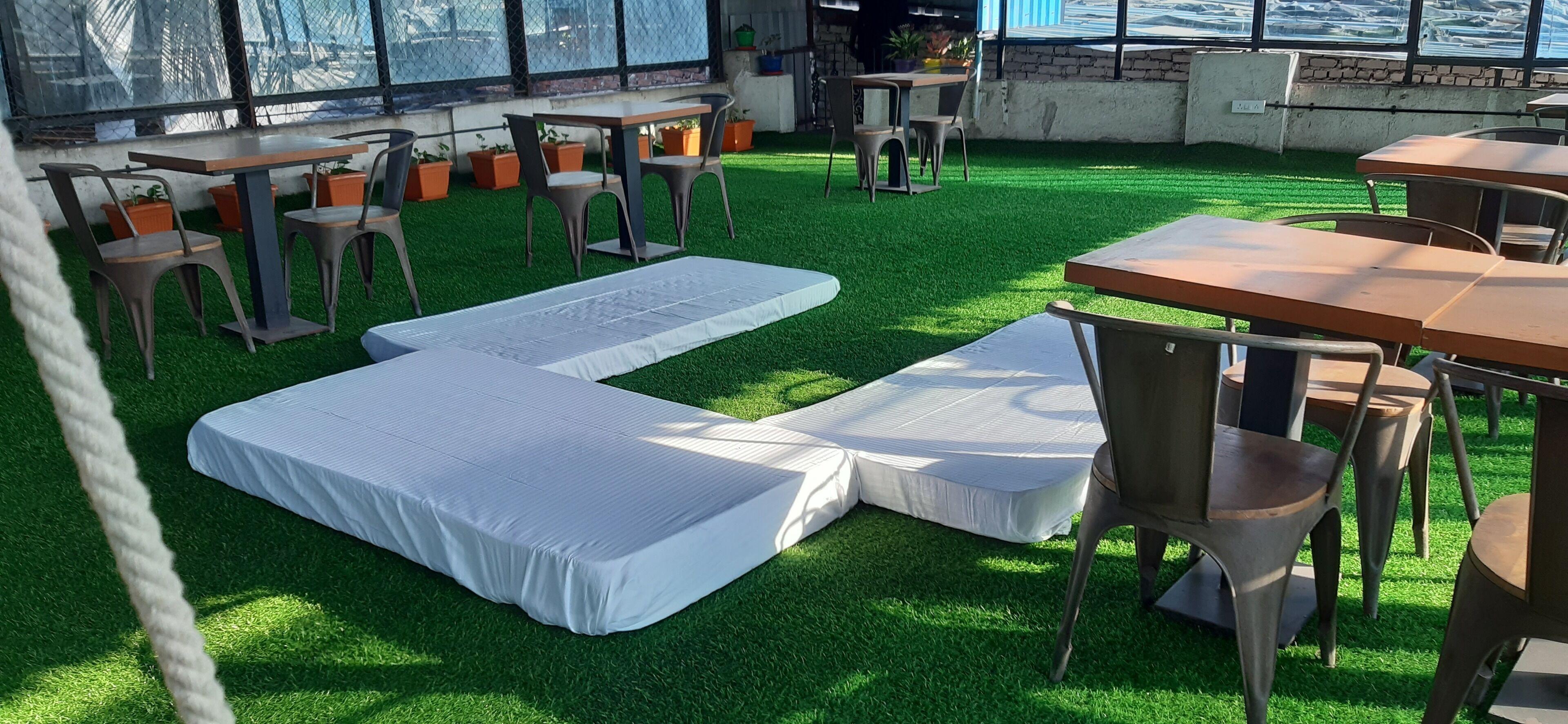 Hostel Mayura Aureole Coliving