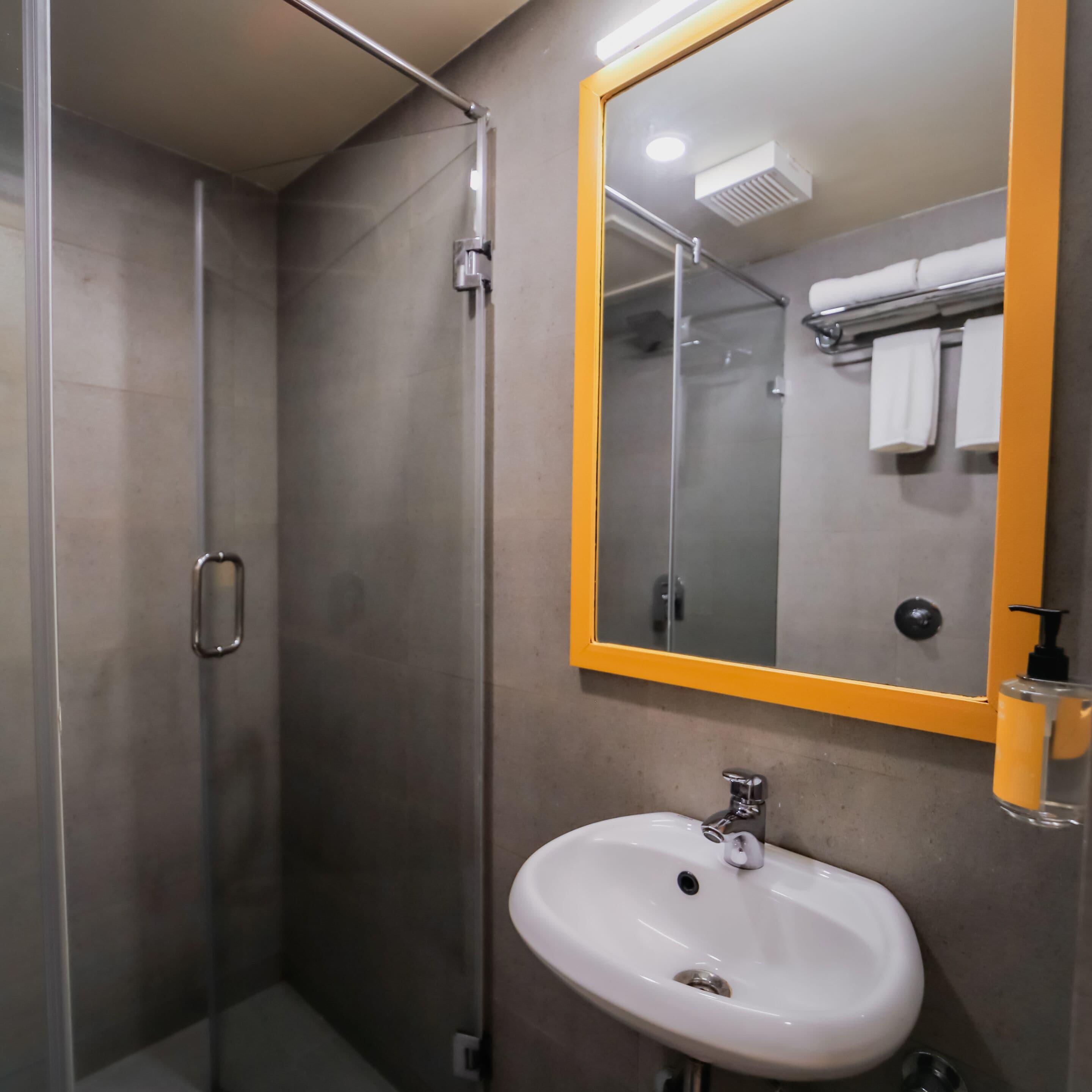 Bloom - Worli Hotel 3*