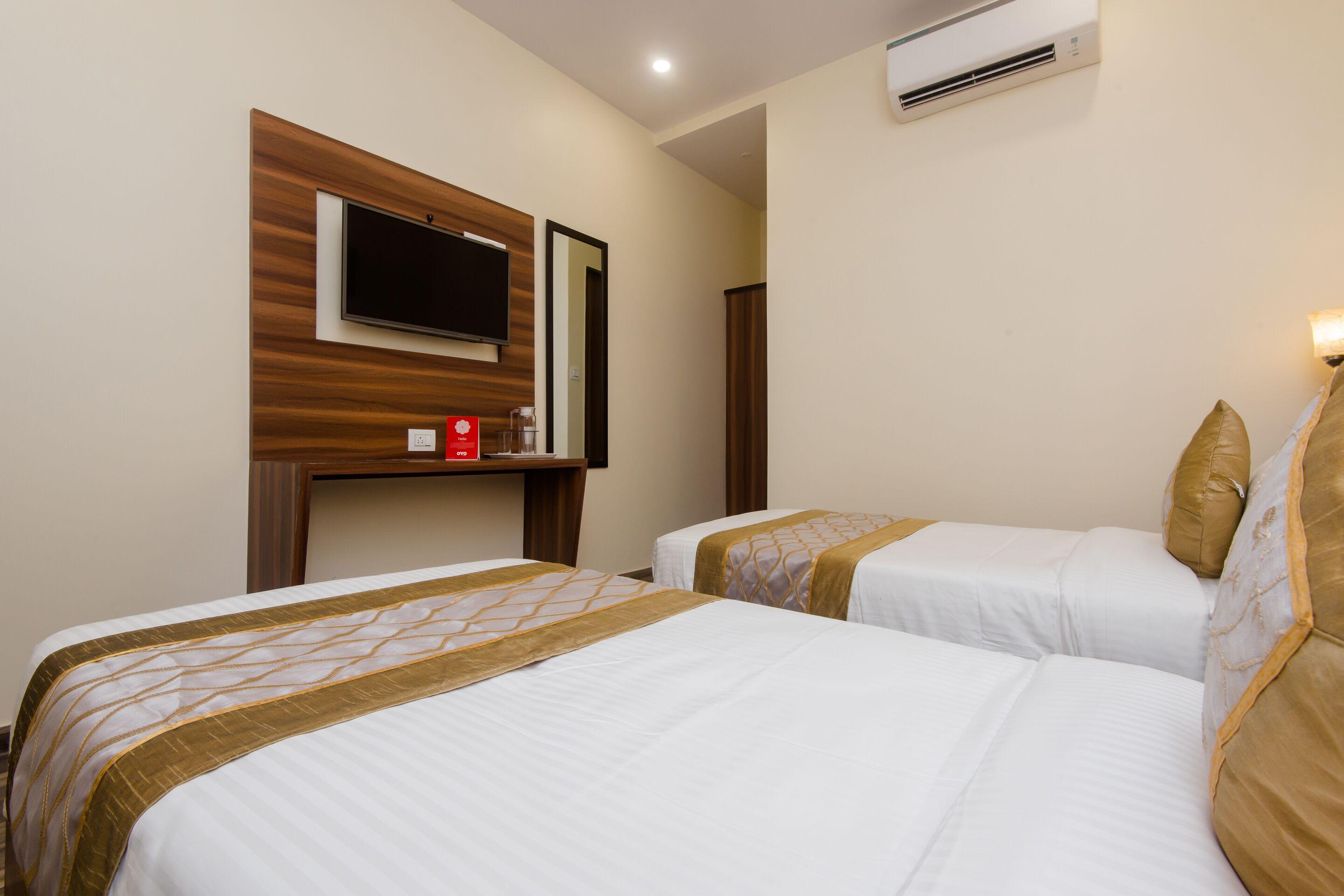 Fabhotel Axis International - Nr International Airport Hotel 3*