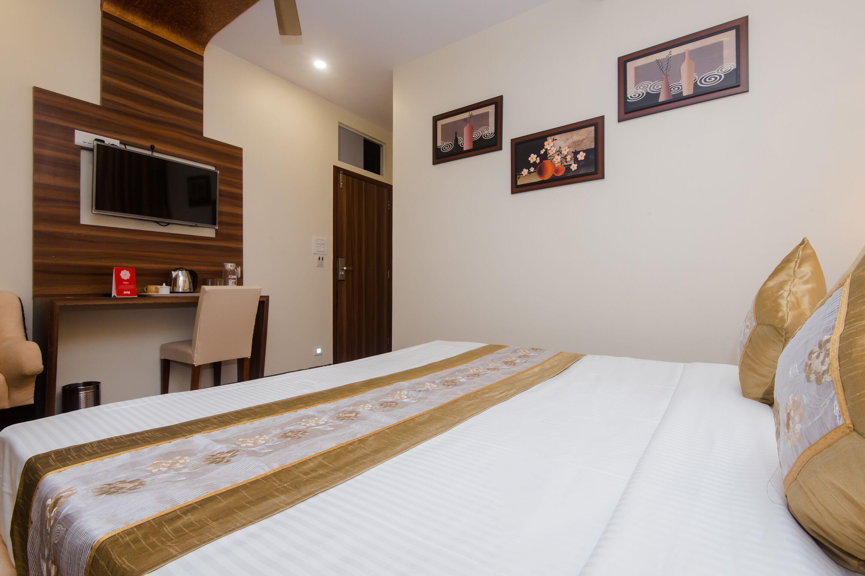 Hotel Fabhotel Axis International - Nr International Airport