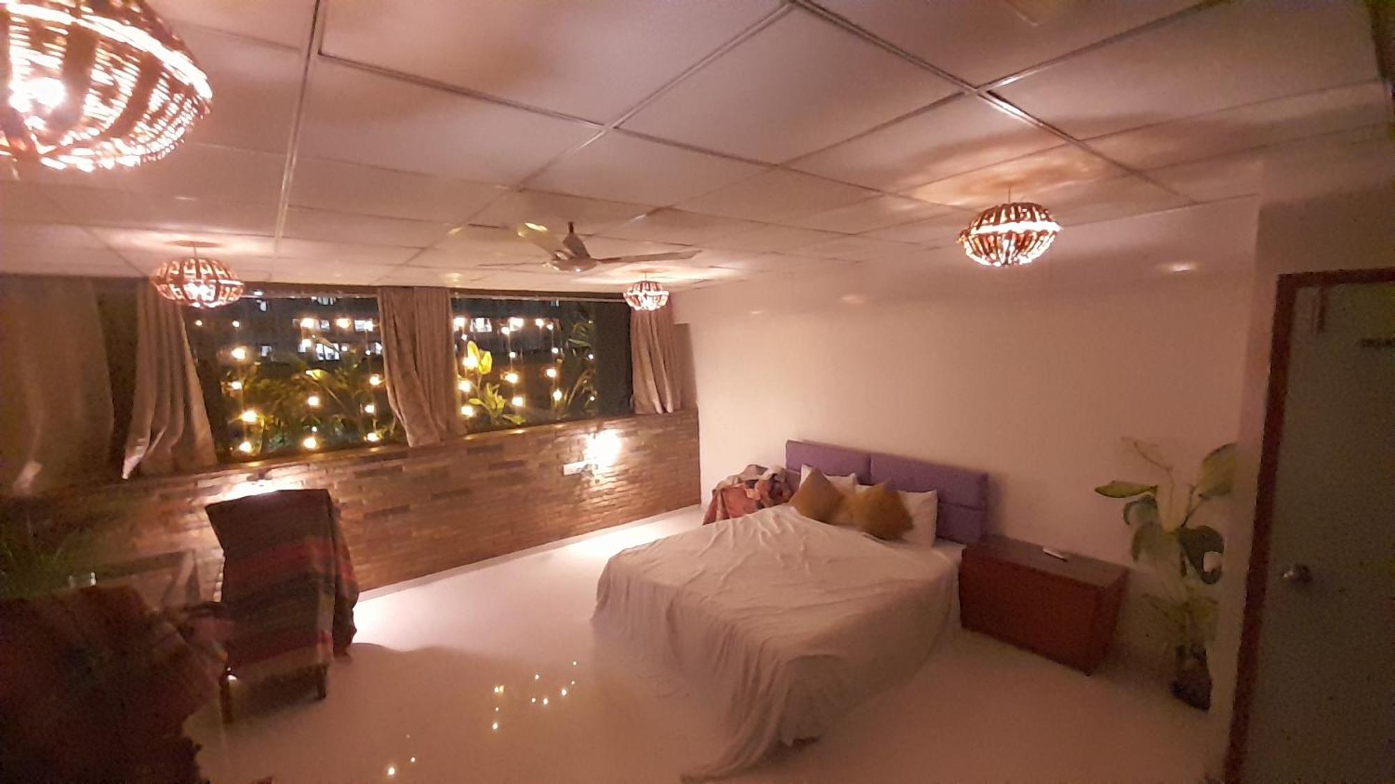 Agrawal Bhavan Budget Only For Indians Couples Friendly Bed & Breakfast *