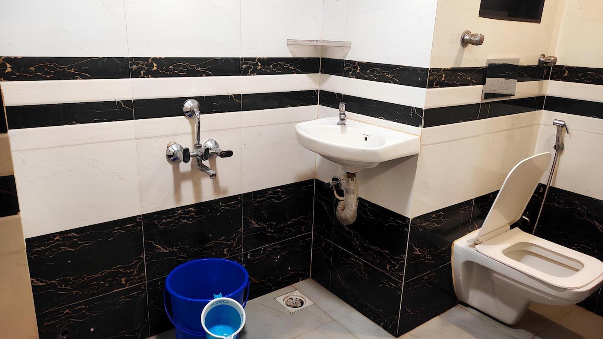 Welcome & Pg Male And Female Mumbai