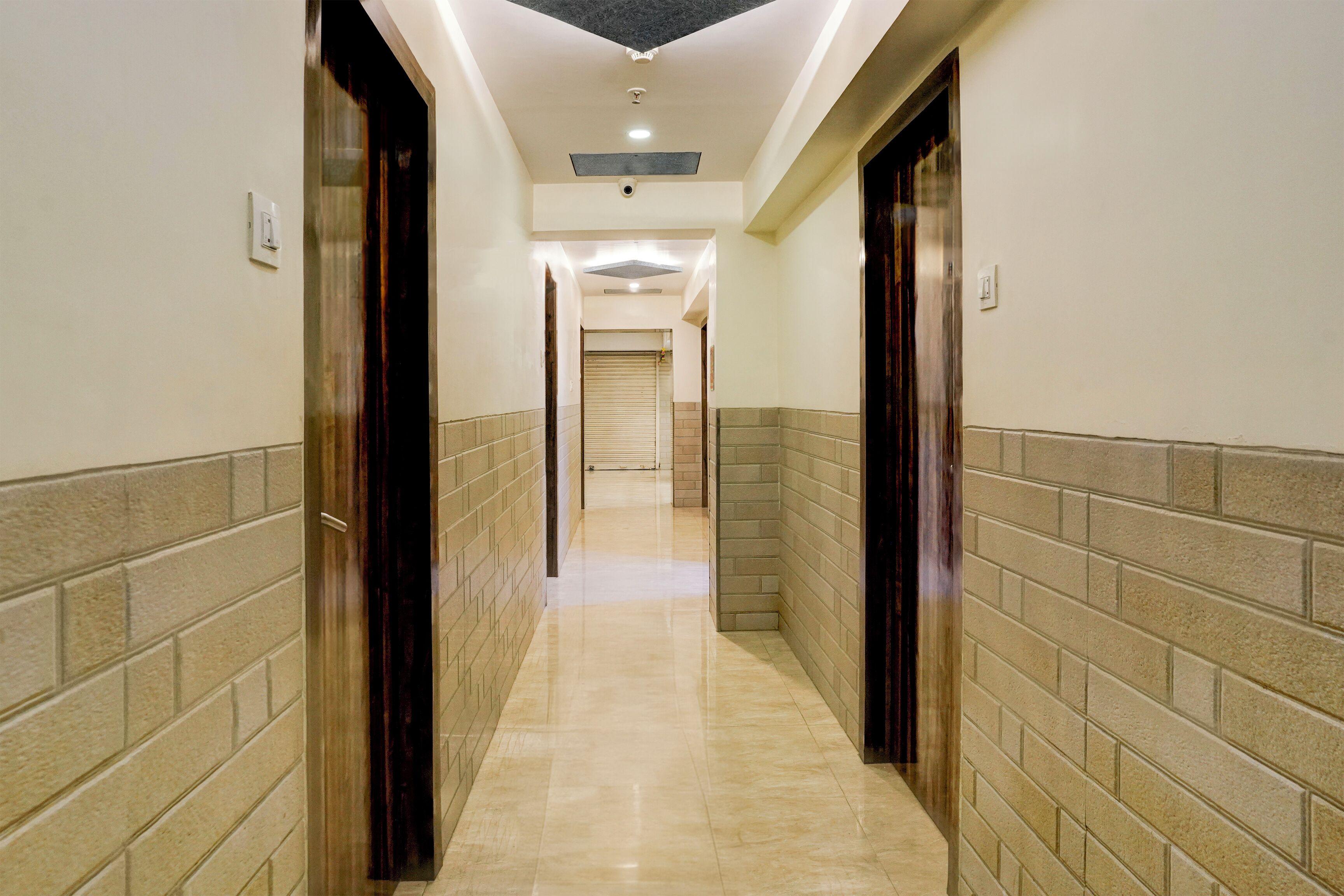 Fabhotel Veera Residency - Nr International Airport Hotel Mumbai