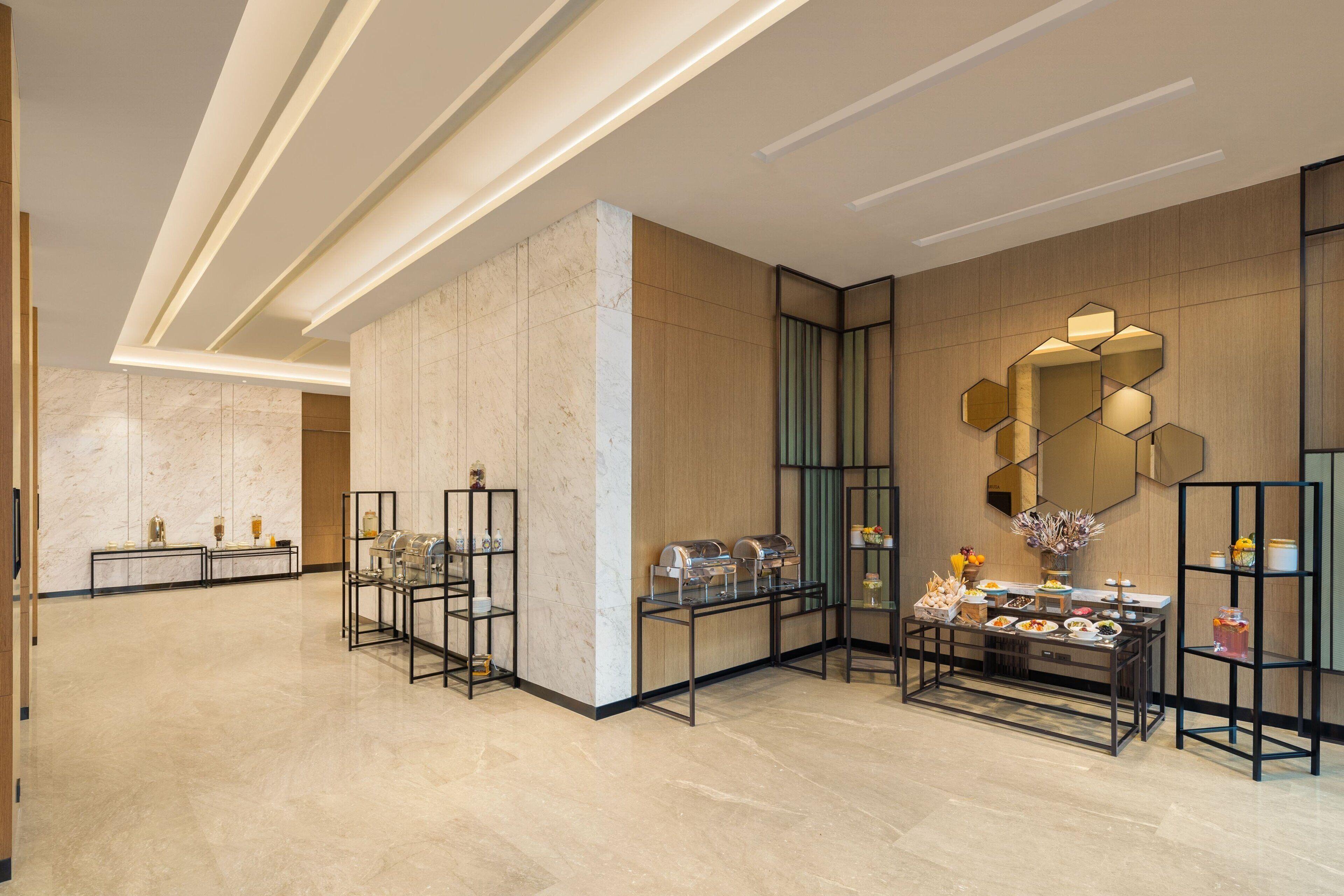 Fairfield By Marriott International Airport Hotel Mumbai