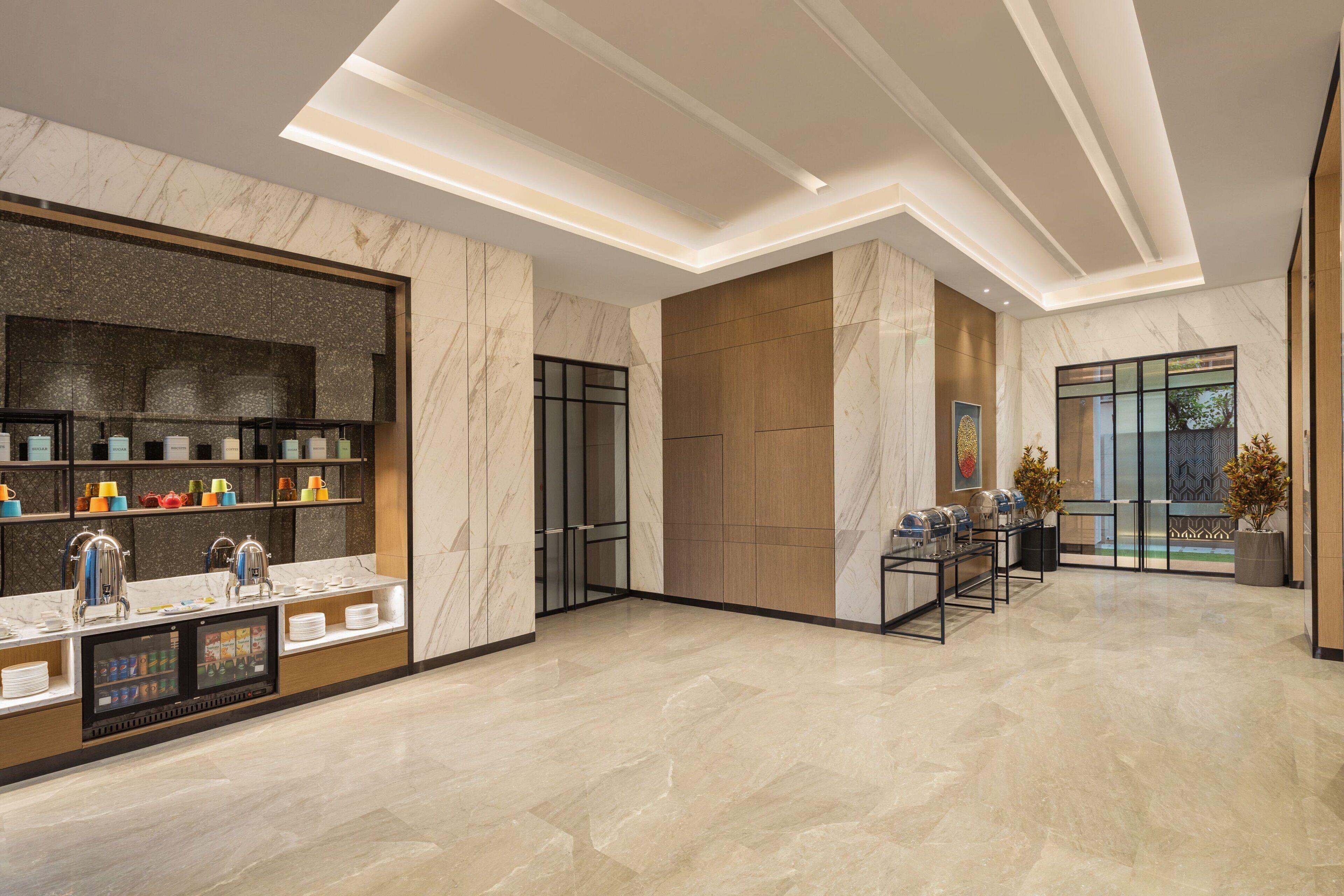 Fairfield By Marriott International Airport