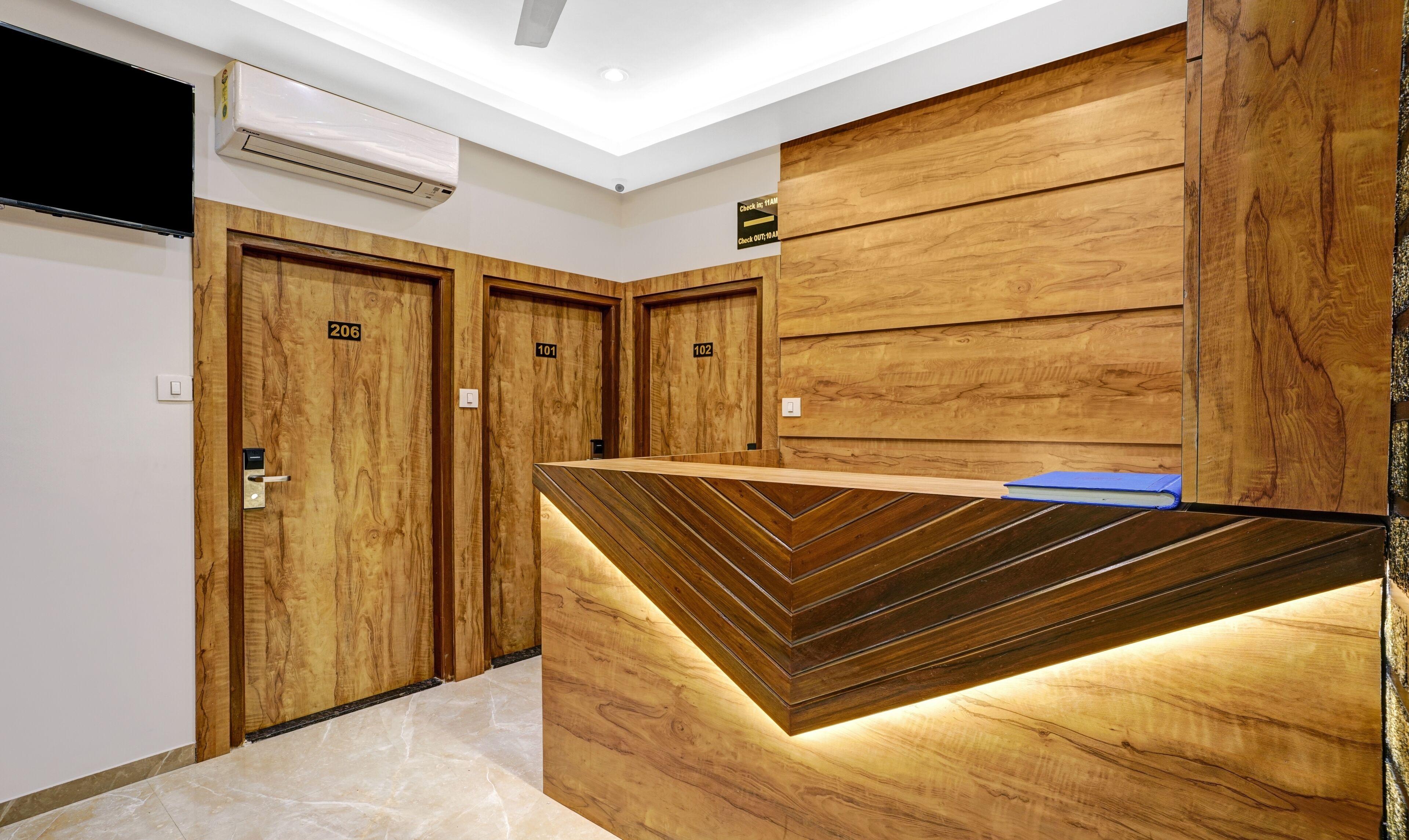 Heraa International 3*