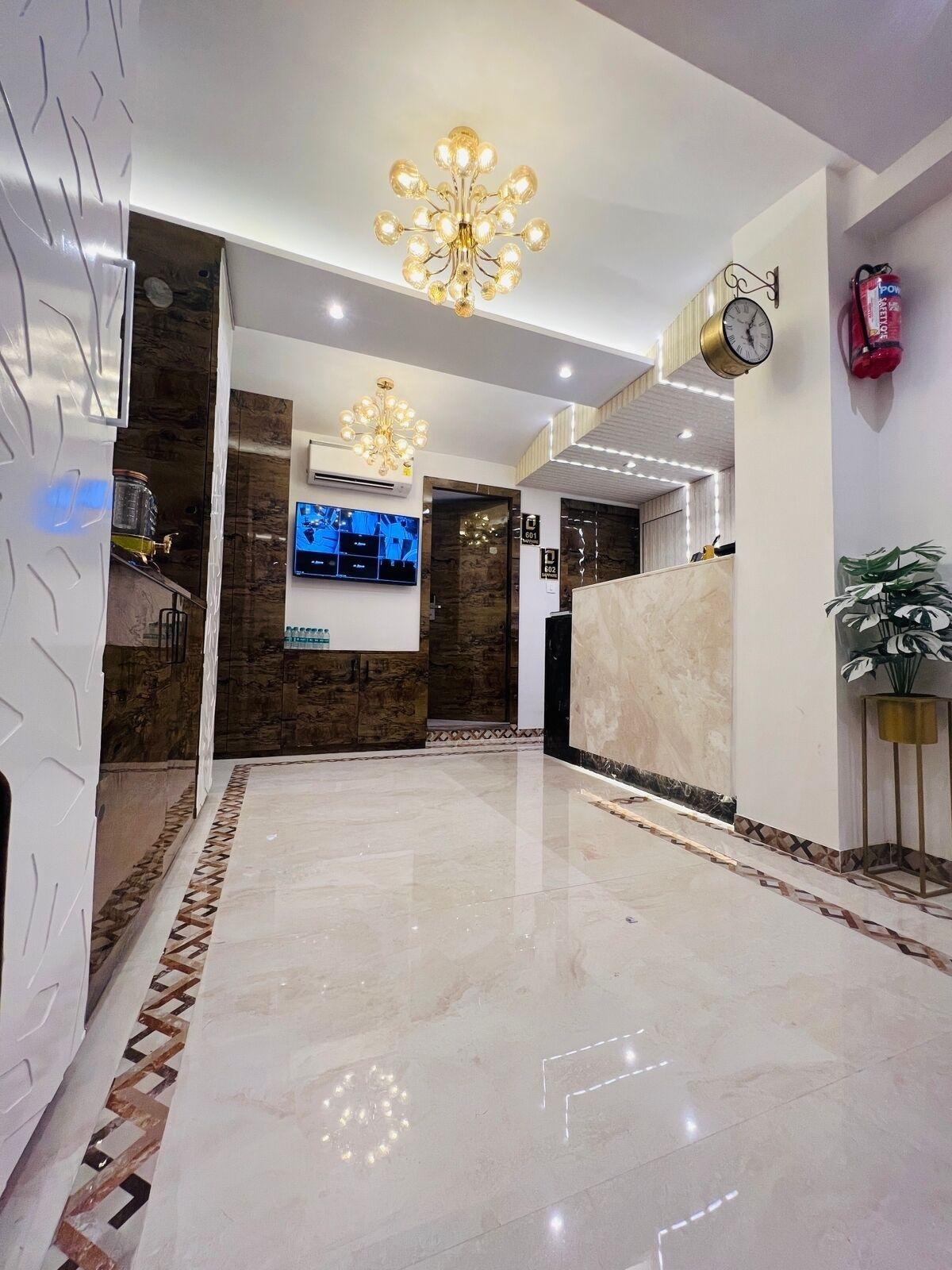 Hotel Larmont Luxury Mumbai