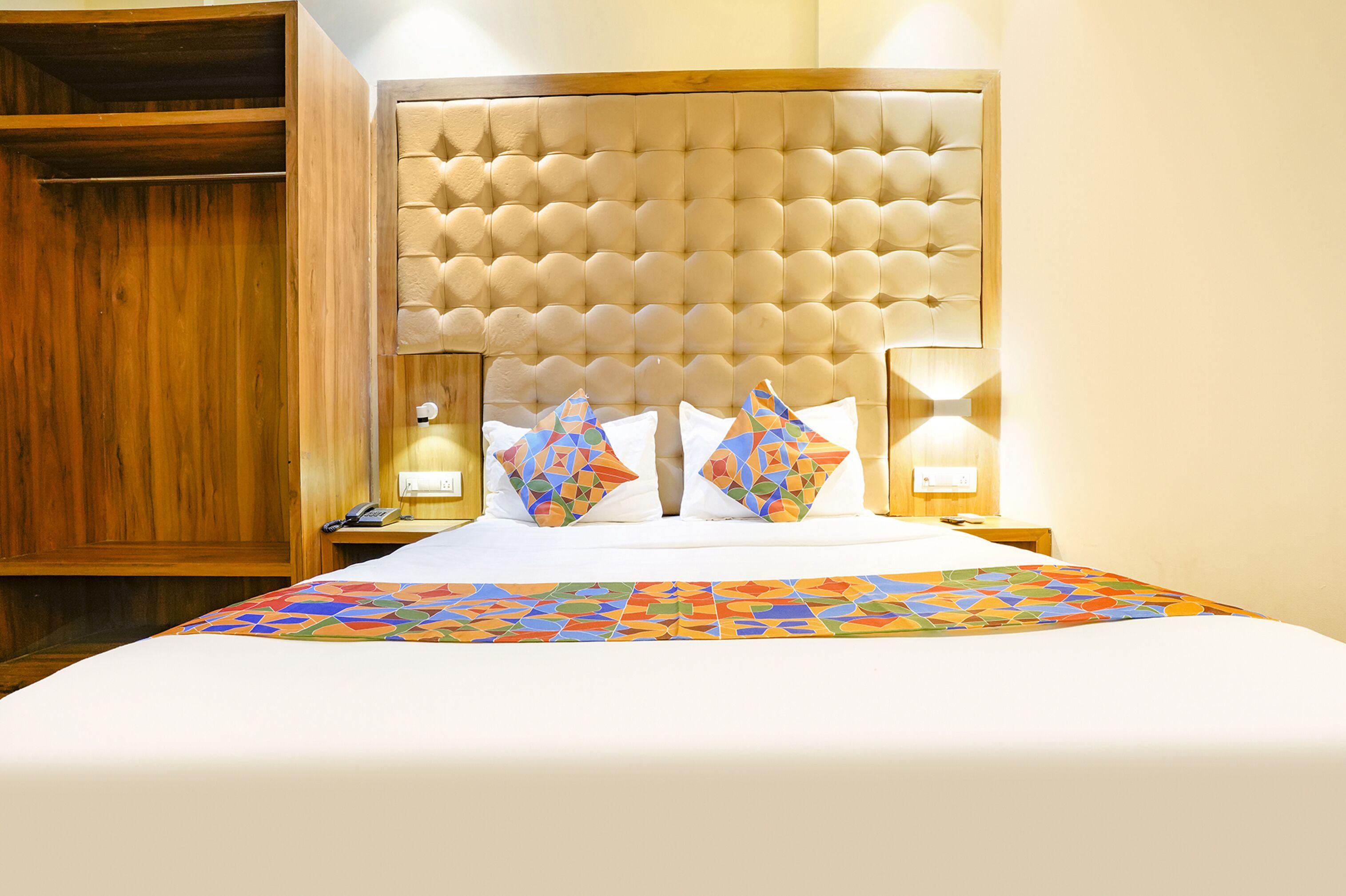 Hotel Fabhotel Cozy - Nr International Airport 3*