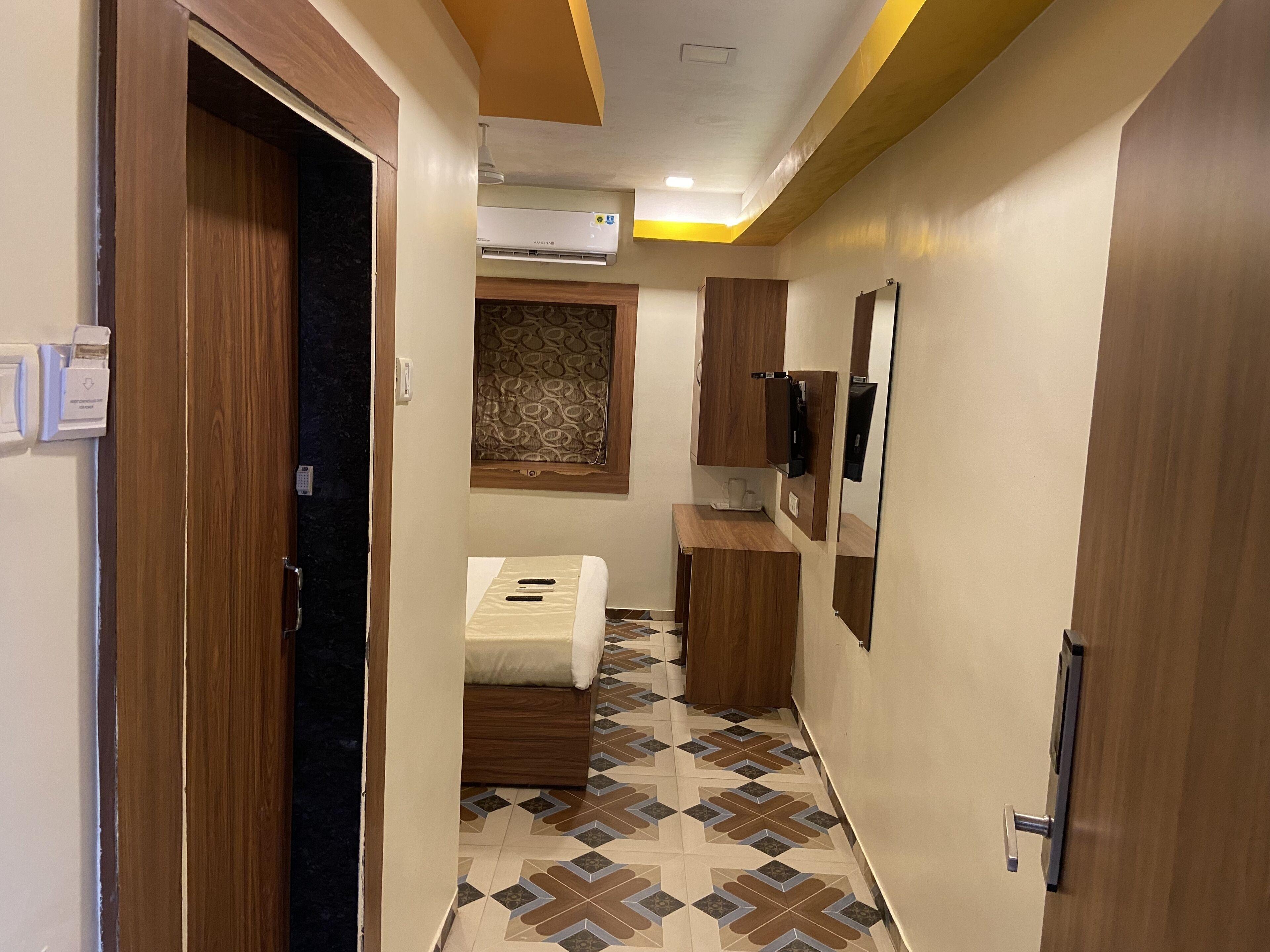 Hotel Jodiya - Near Cst Hotel 2*