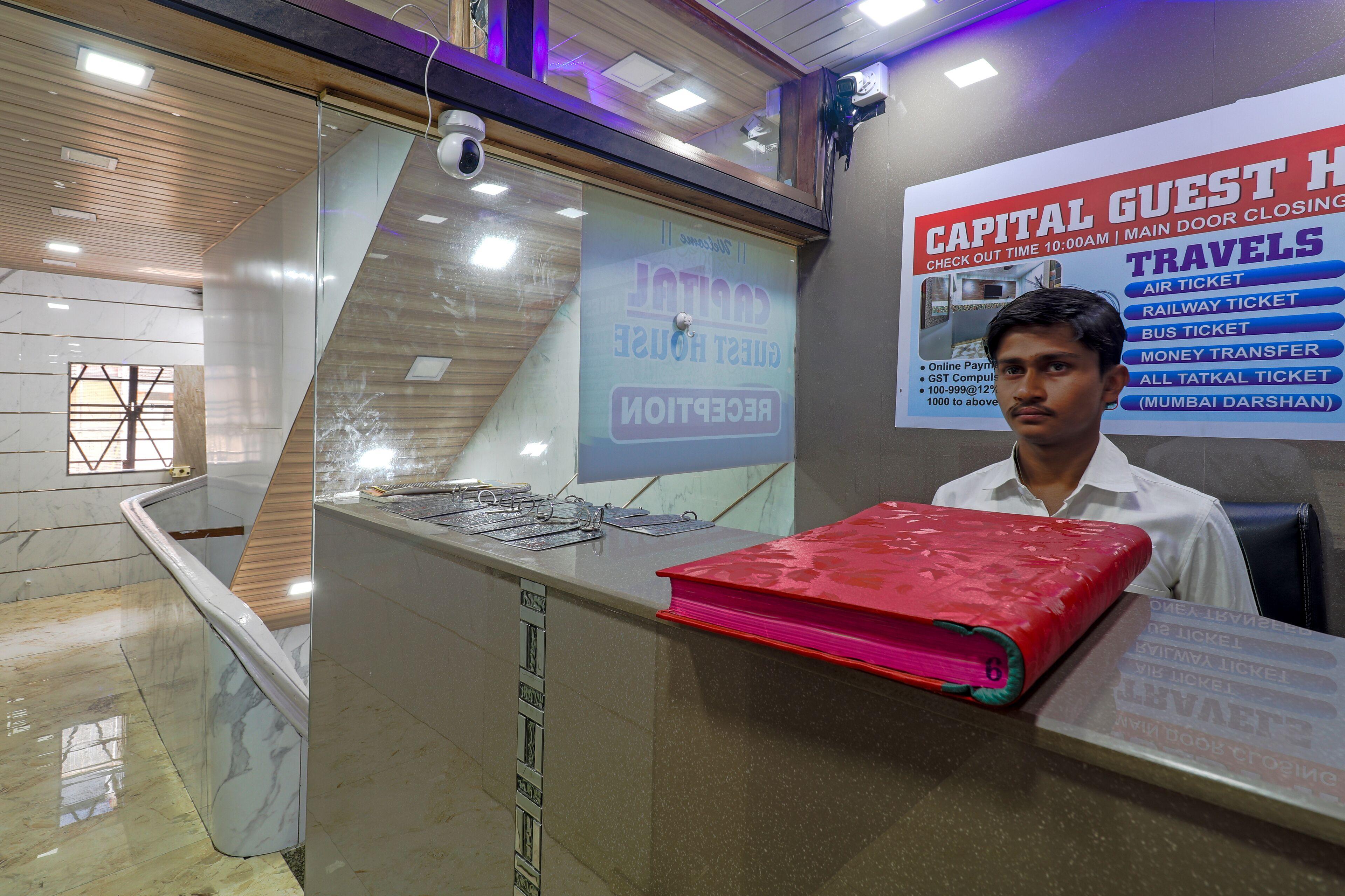 Hotel Oyo 72150 Capital Mumbai