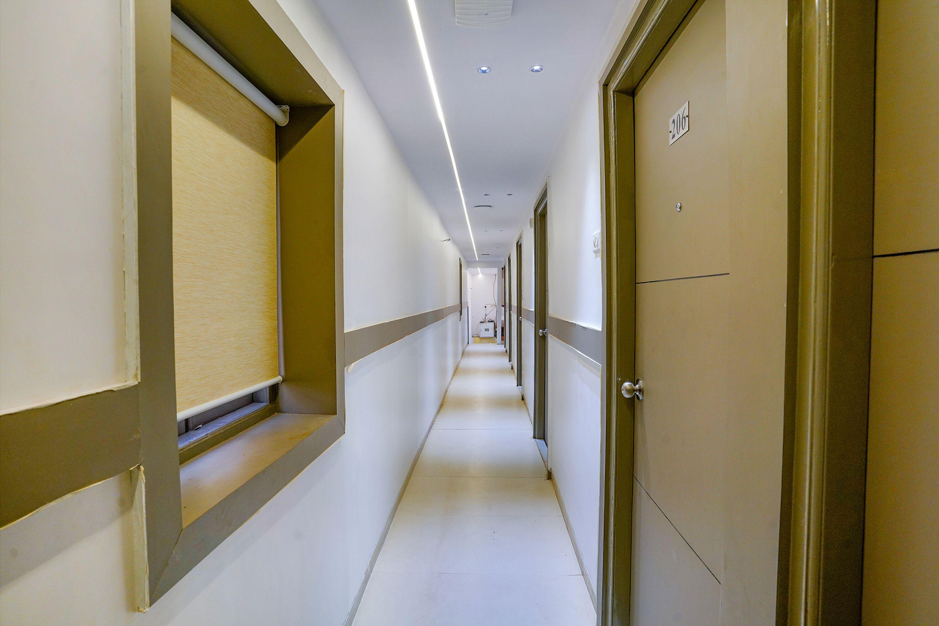 Fabexpress New Deepak - Nr & Csmt Station Hotel