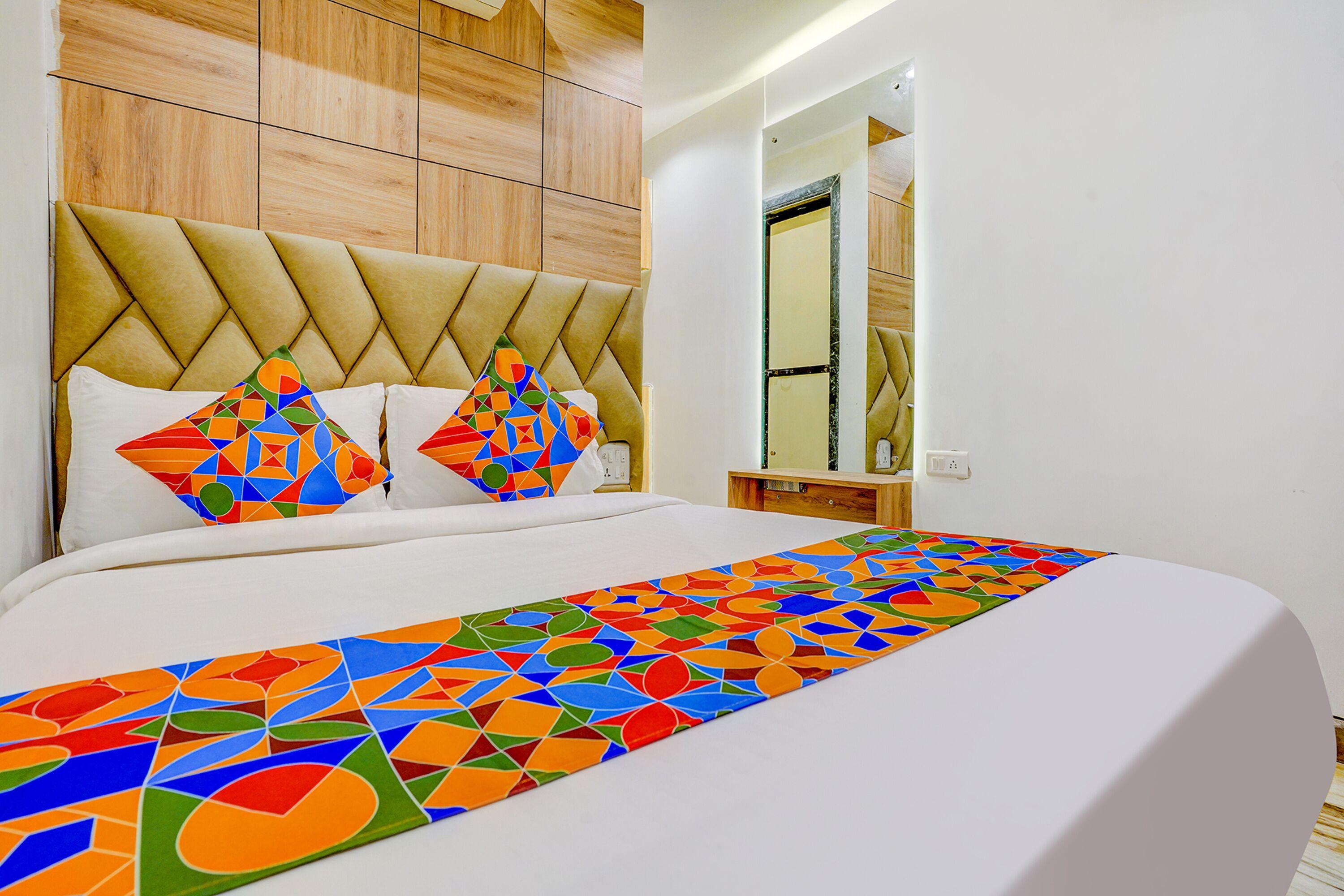 Fabexpress New Deepak - Nr & Csmt Station Mumbai