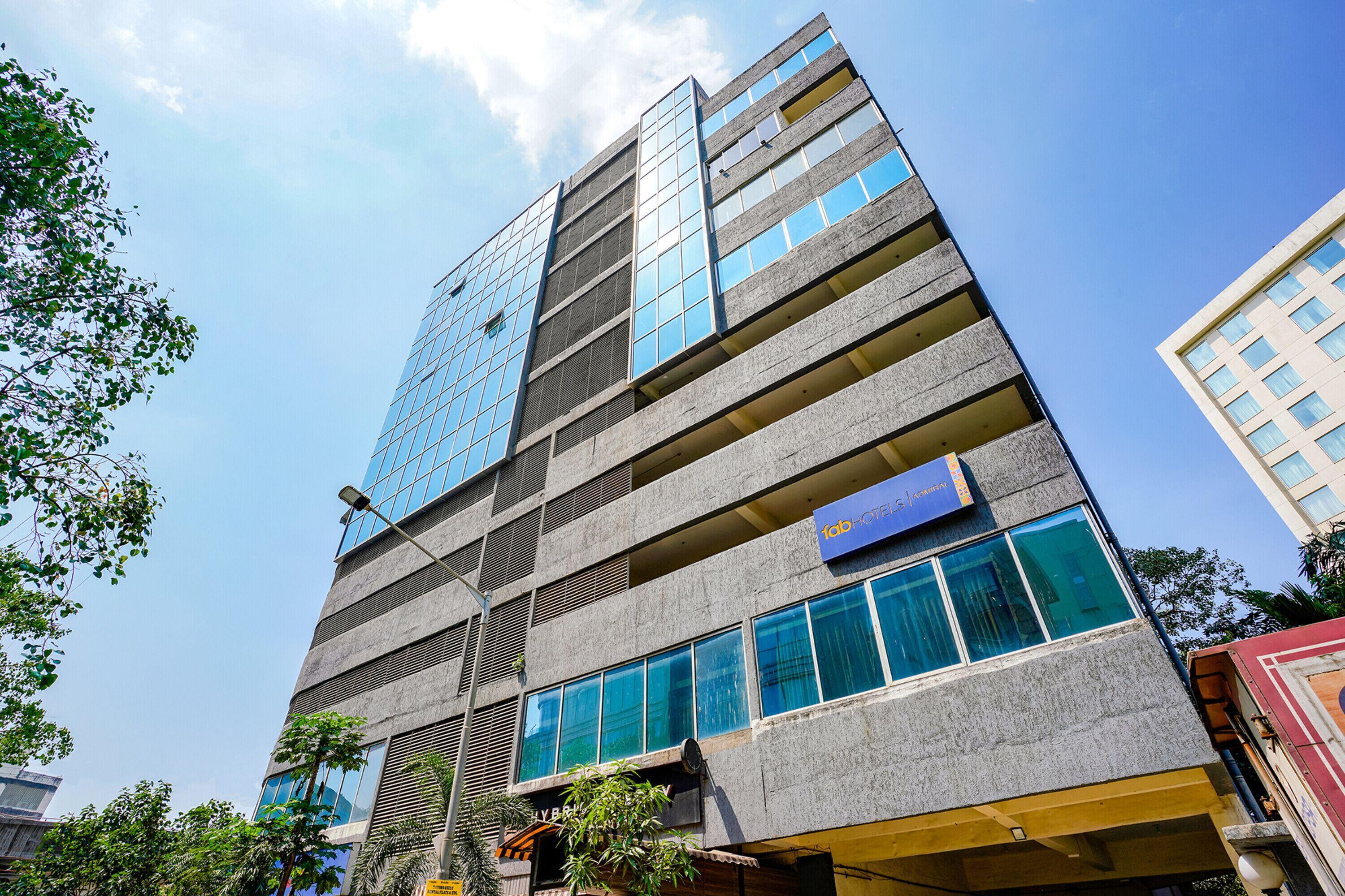 Hotel Fabhotel Azure - Nr. International Airport