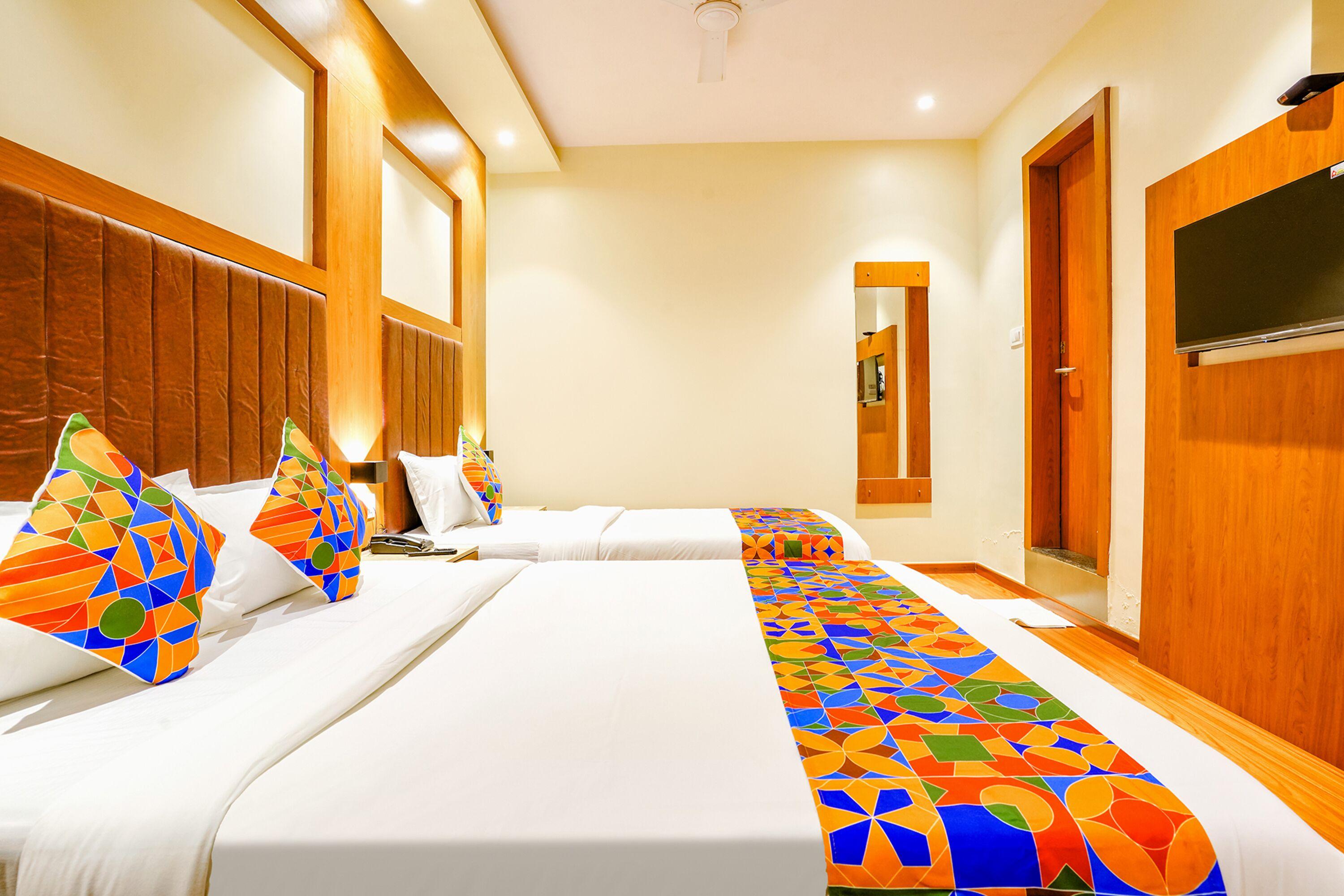 Fabhotel Azure - Nr. International Airport