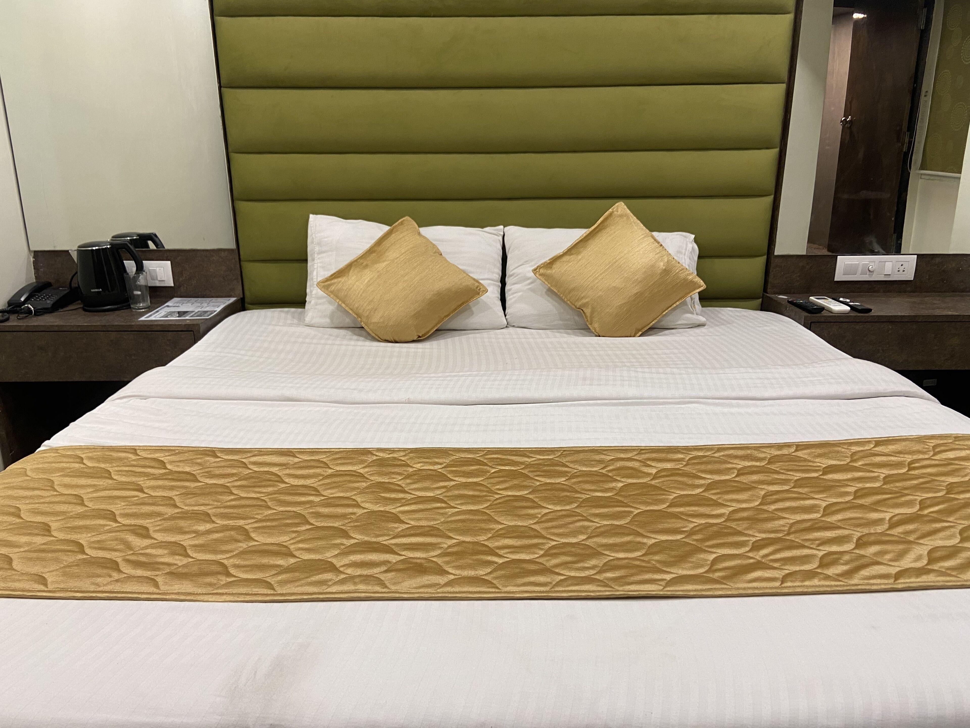 The B Town 2* Mumbai