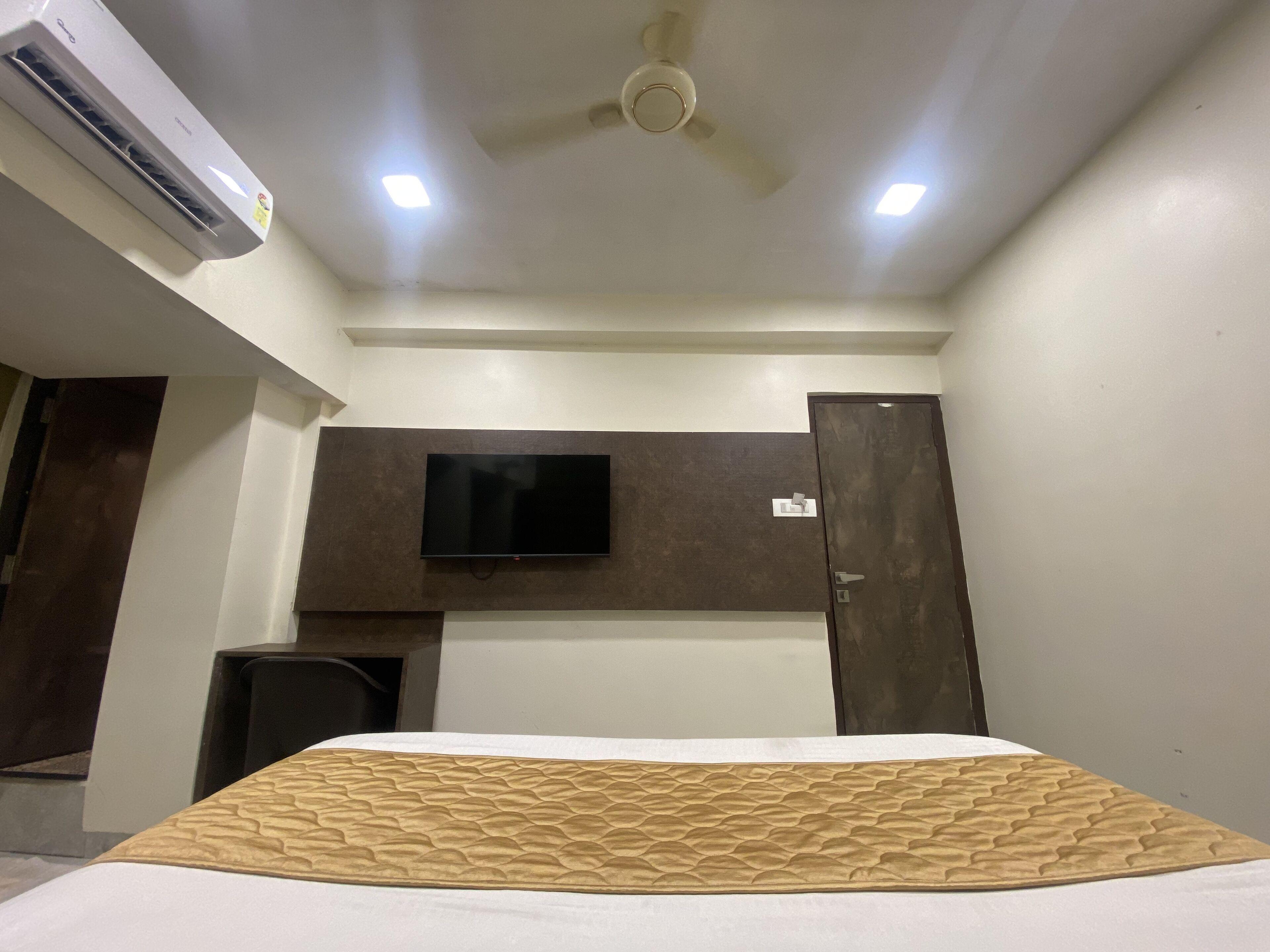 Hotel The B Town Mumbai