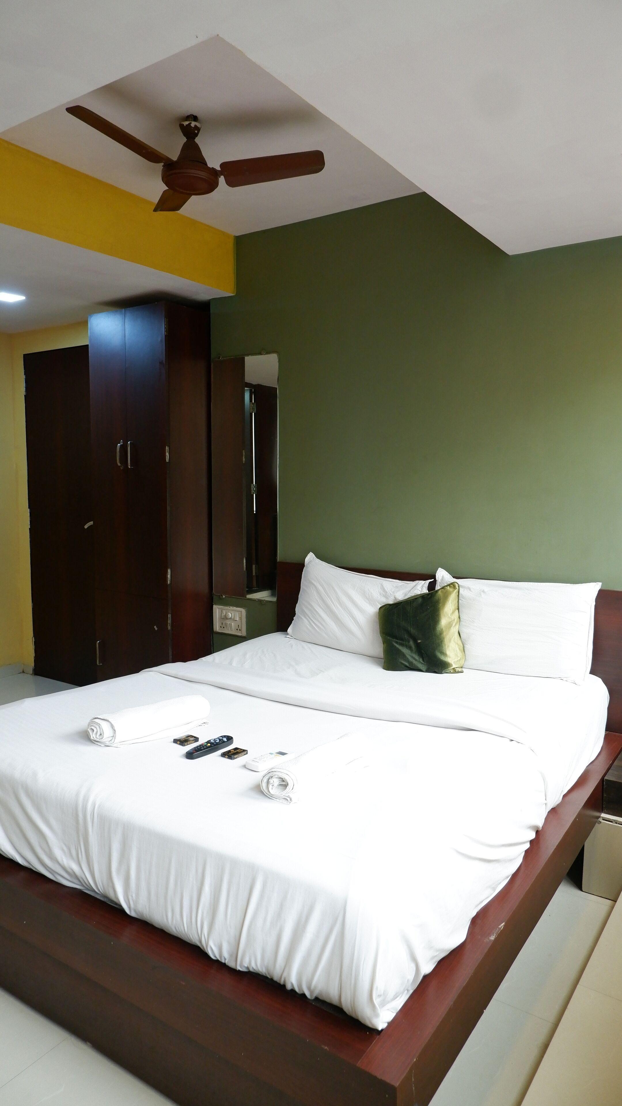 New Artus Hotel