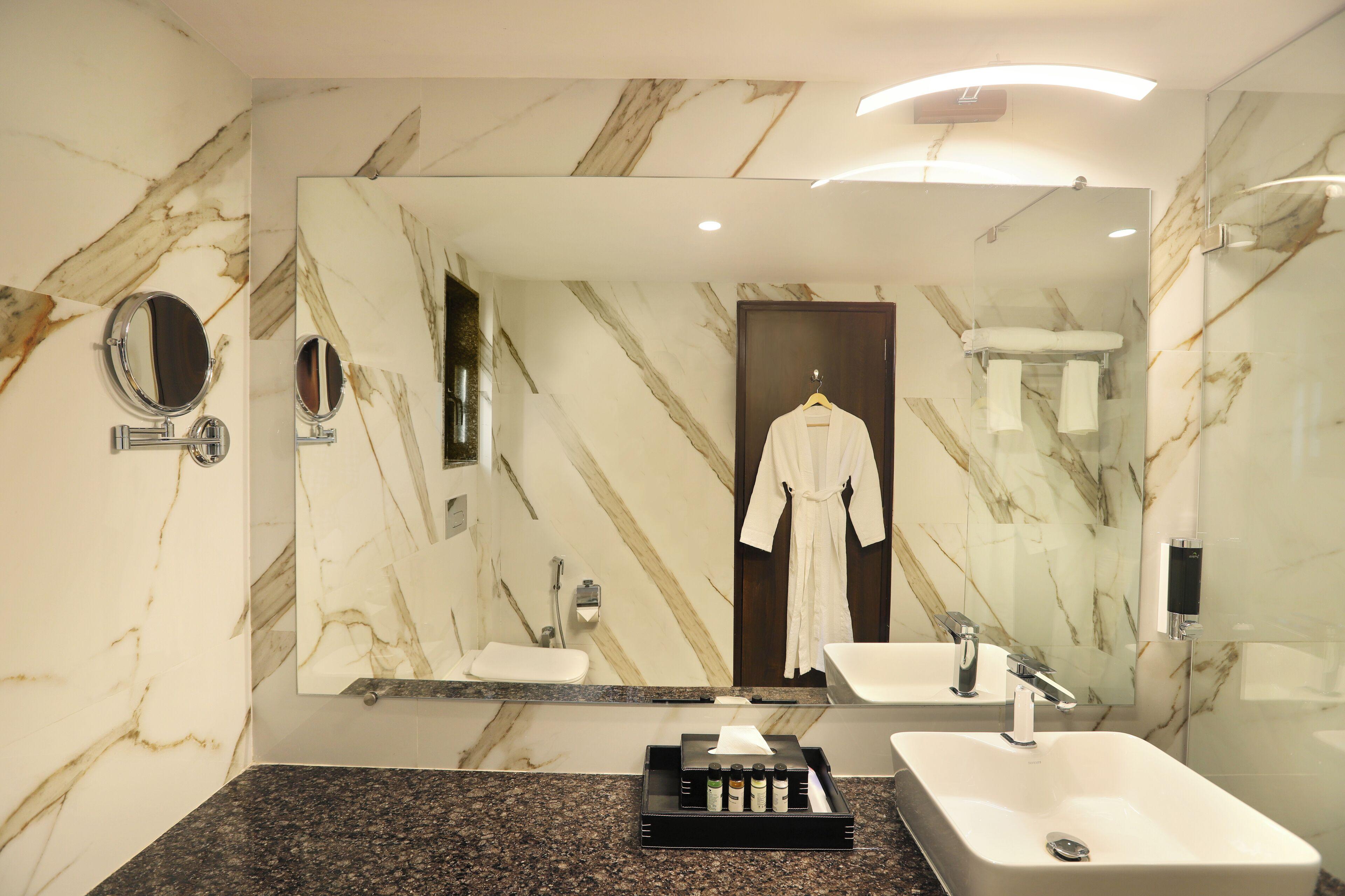 Aralia International Airport, Mumbai