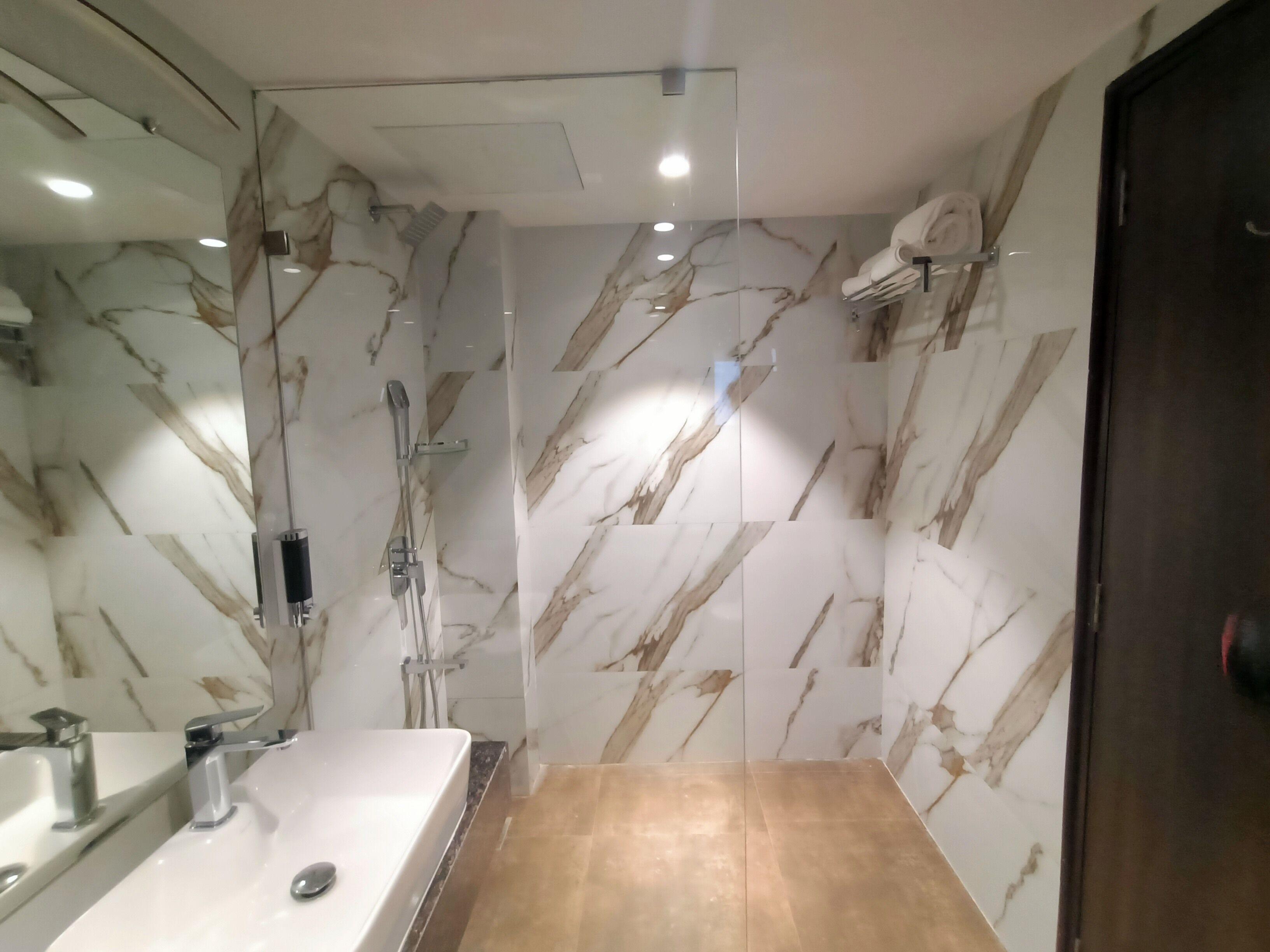 Aralia International Airport,