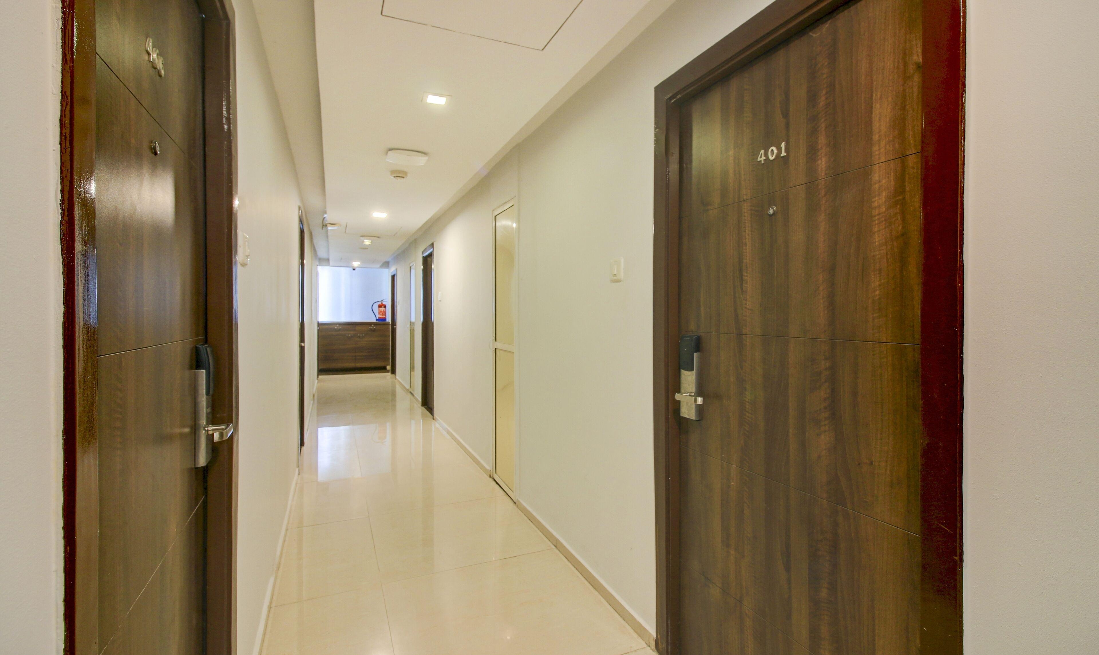 Aura - Near Malad Link Road 3*