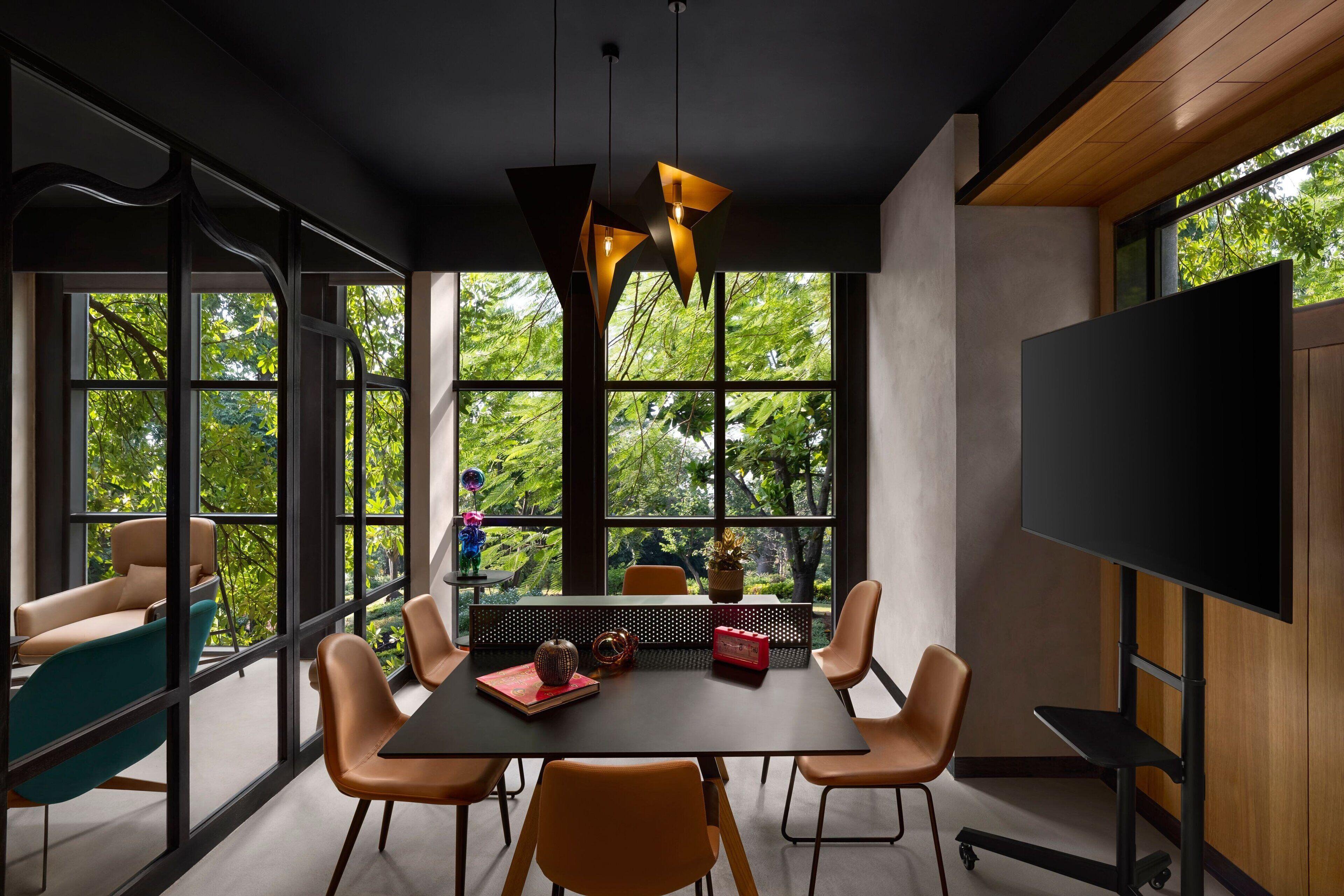 Moxy Andheri West 5*