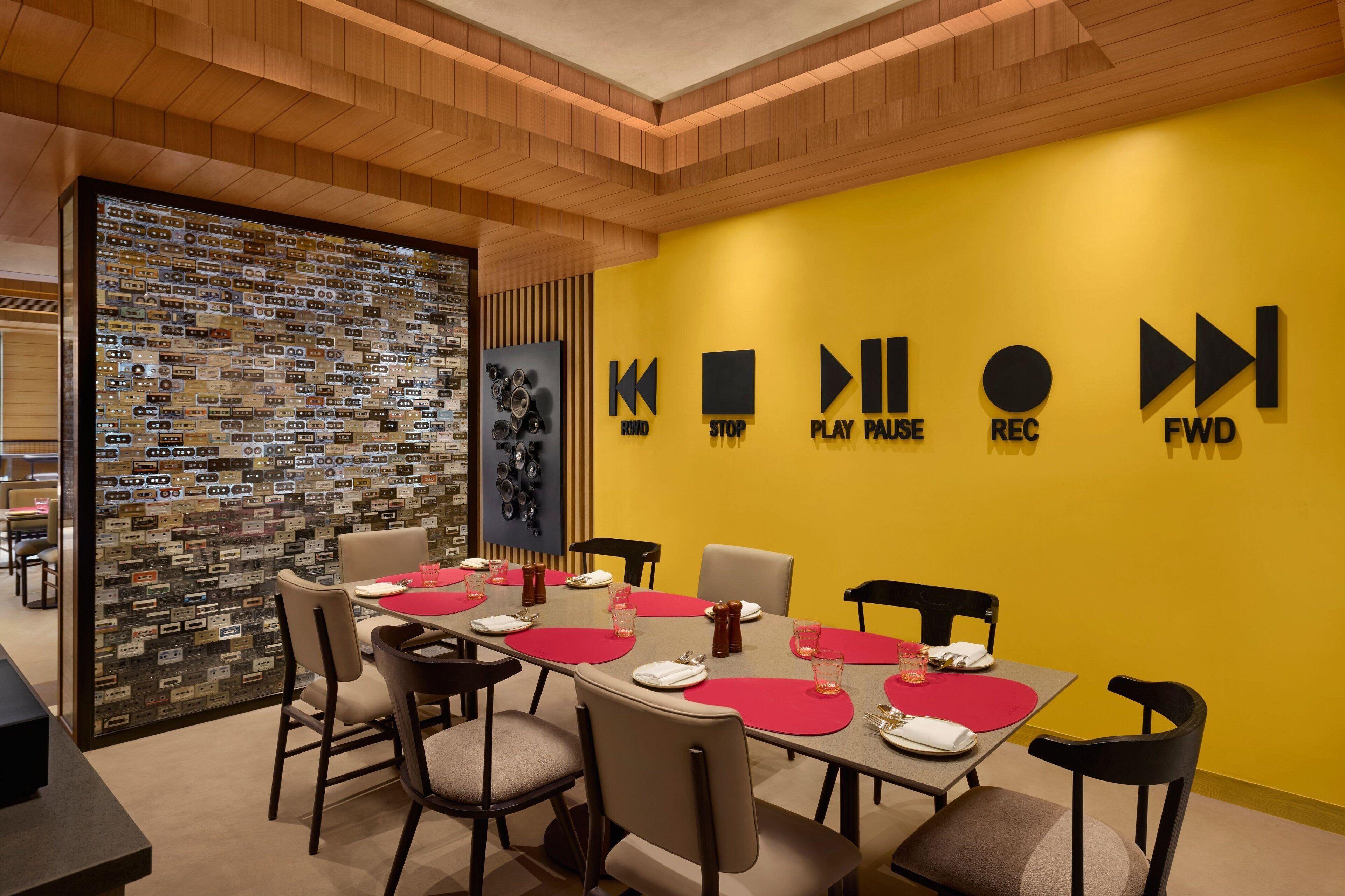 Moxy Andheri West Hotel Mumbai
