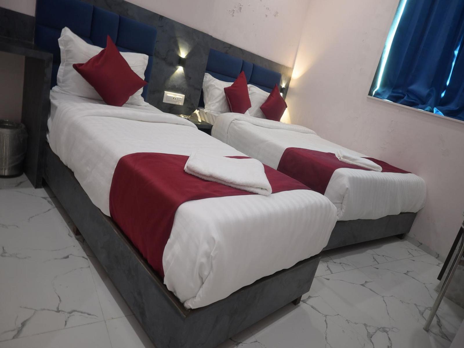 Classy Comfort Near Exhibition Centre Nesco 2* Mumbai