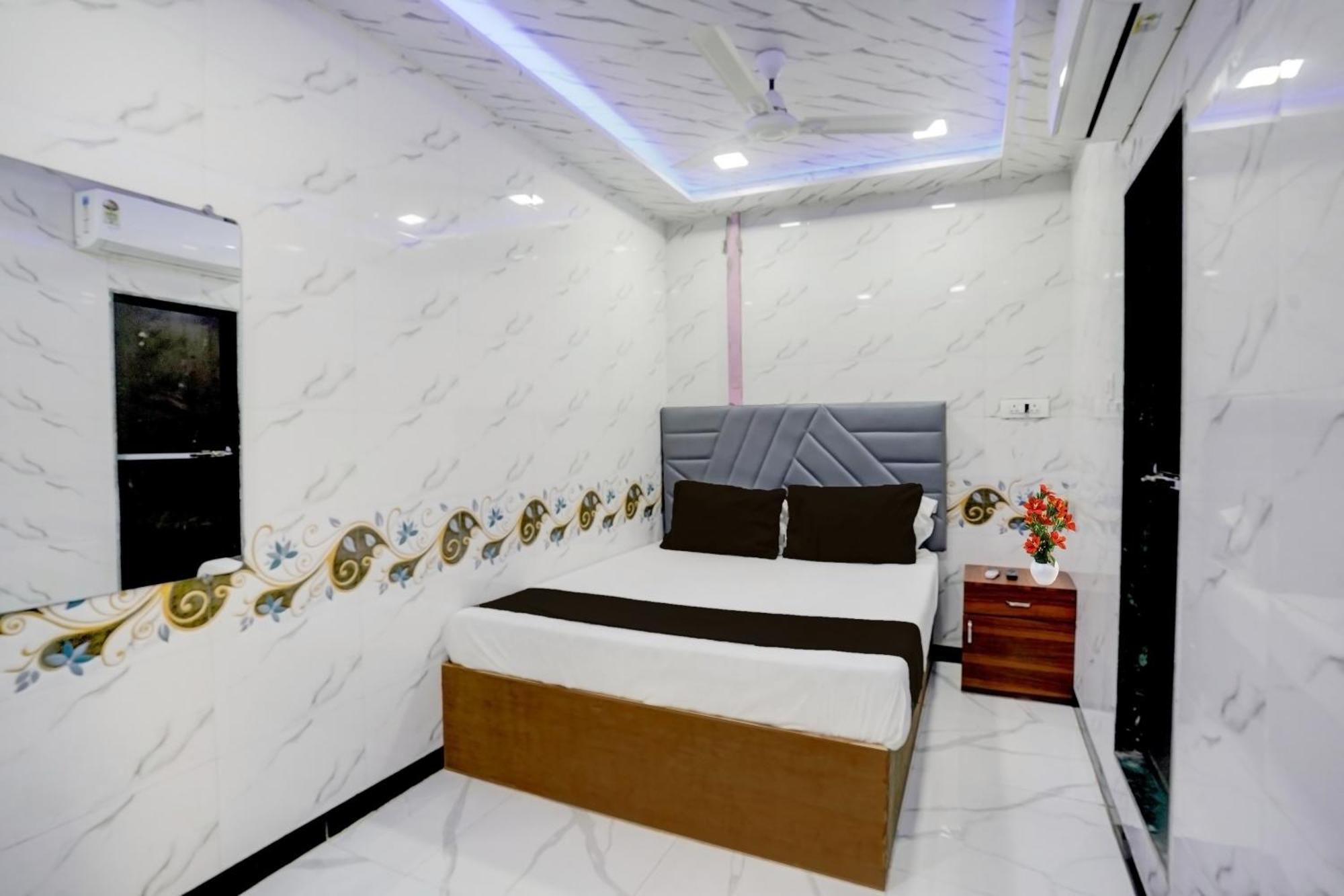 Hotel O Sr Residency Mumbai