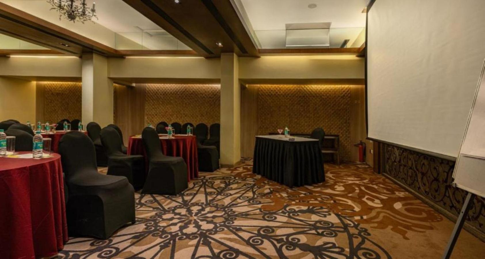 The Mirador 4* Mumbai