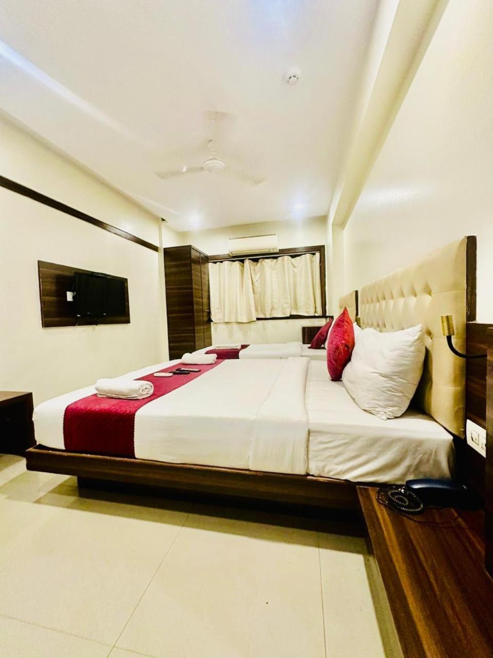 Hotel International