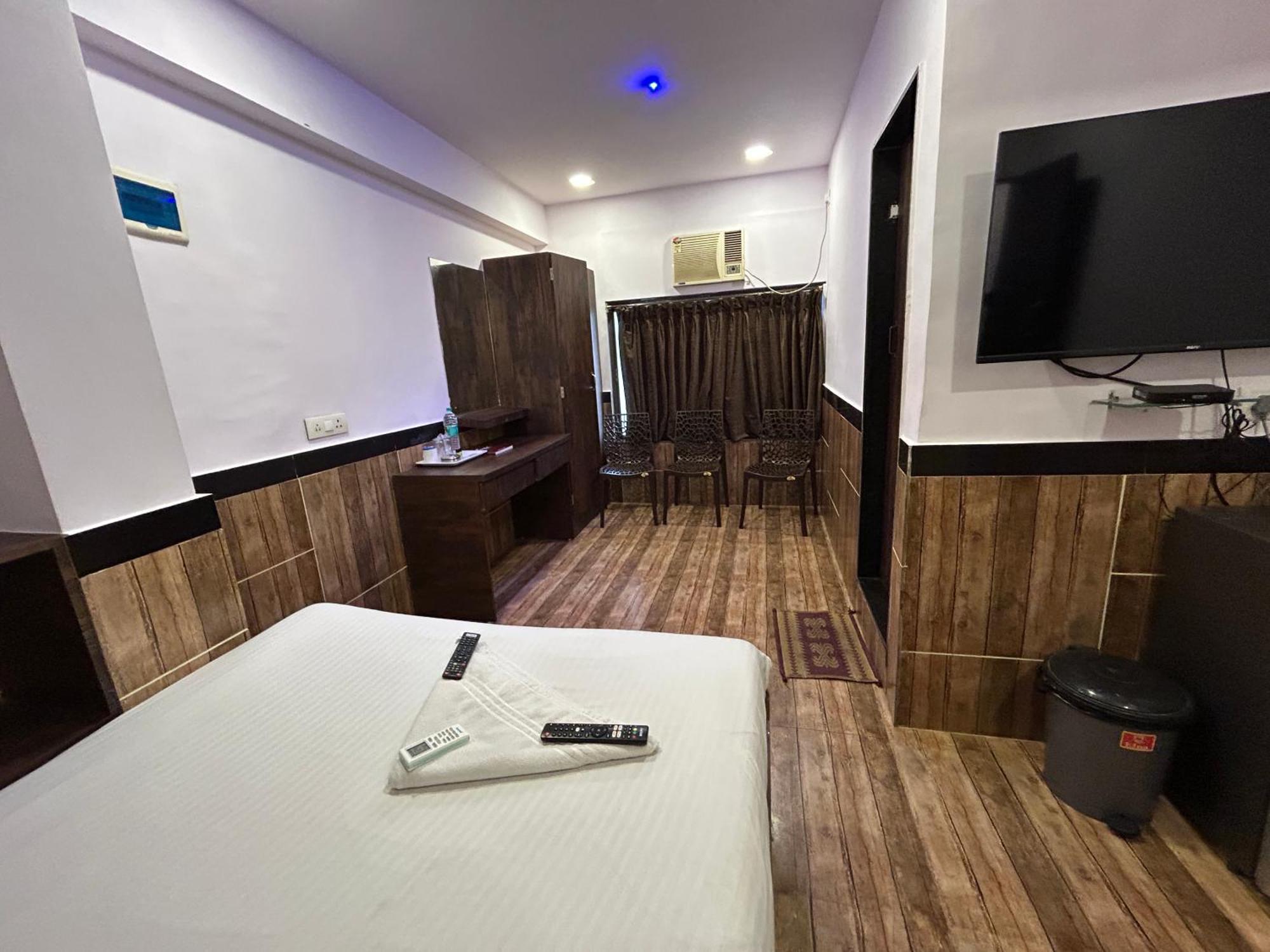 Lucky Service - Near Bkc Apartment